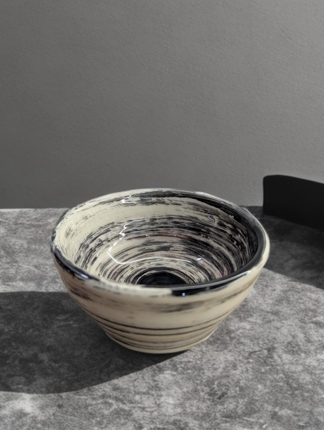 Bol ceramic cu dungi - - Artynos.ro Bol ceramic cu dungi - - Artynos.ro