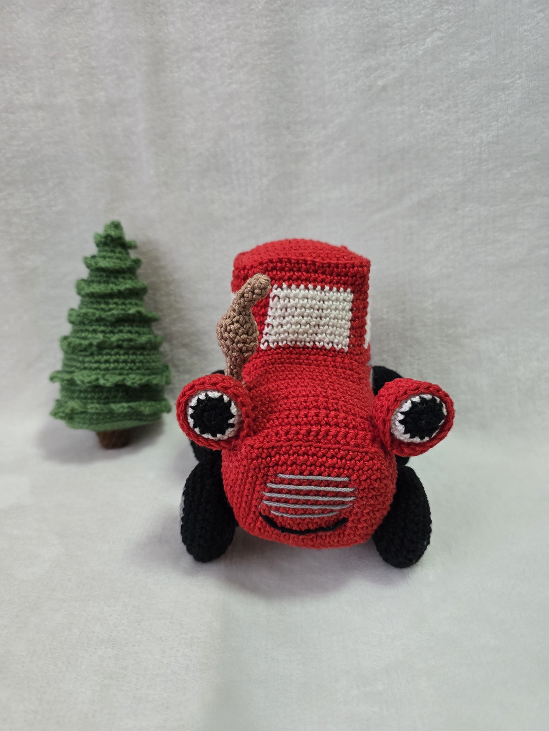 Tractor Horgolt -  - Artynos.ro