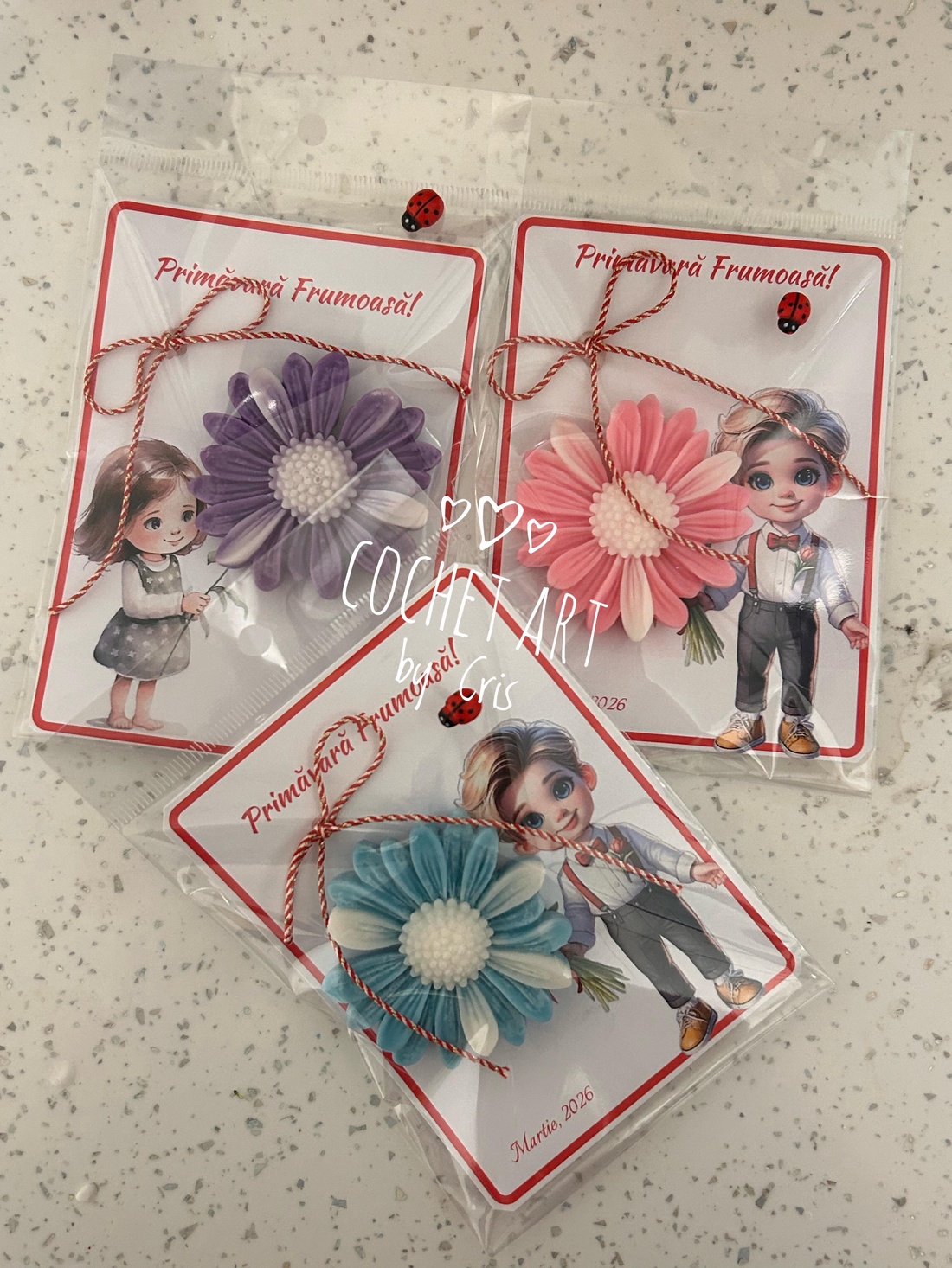 Martisor margareta din ceara de soia parfumata - casă & stil de viață - lumânări, parfumuri, arome - ceară parfumată - Artynos.ro