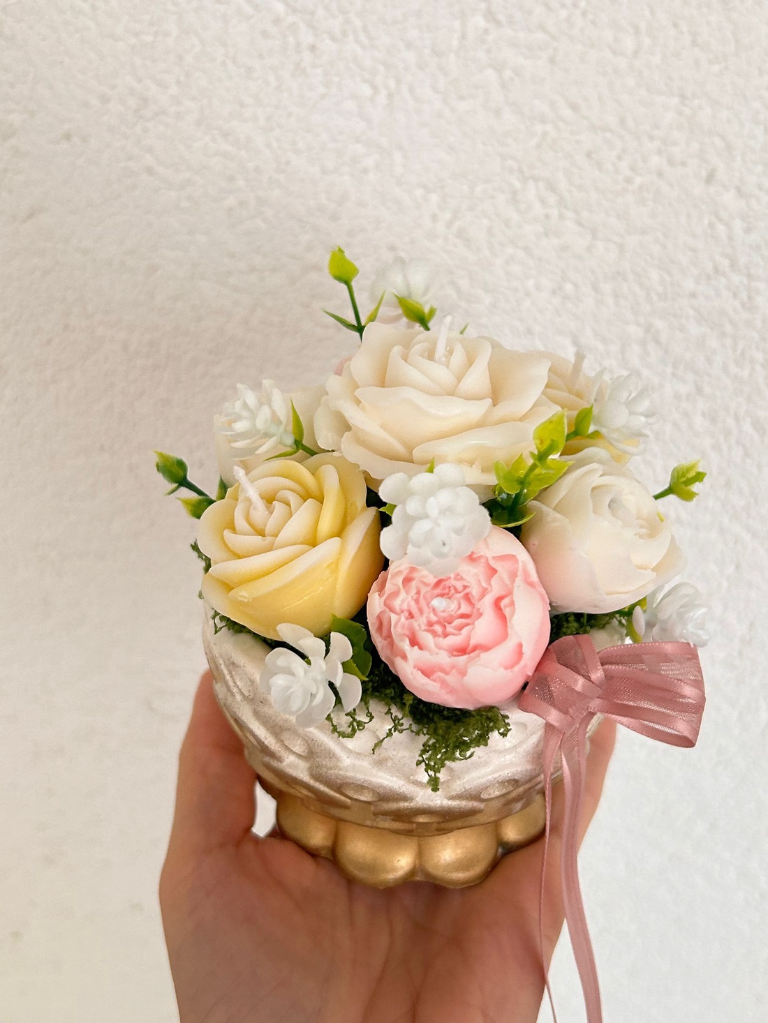 Aranjament flori de sapun in recipient ceramic - casă & stil de viață - decorațiuni de casă - accesorii florale - buchete de flori - Artynos.ro