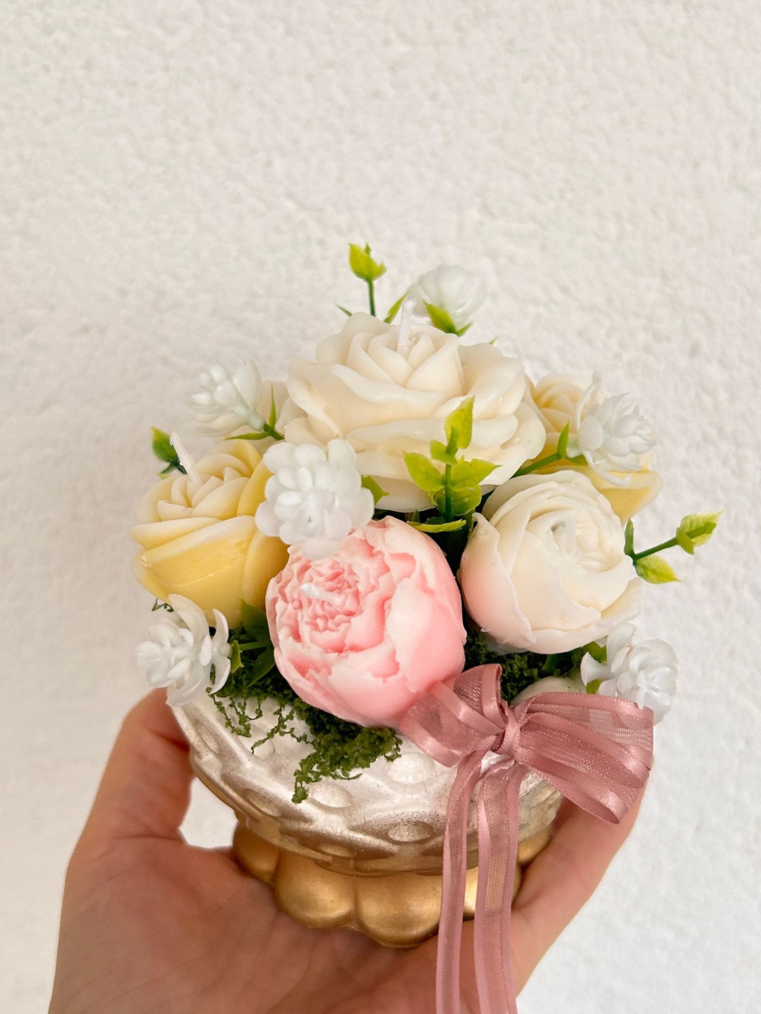 Aranjament flori de sapun in recipient ceramic - casă & stil de viață - decorațiuni de casă - accesorii florale - buchete de flori - Artynos.ro