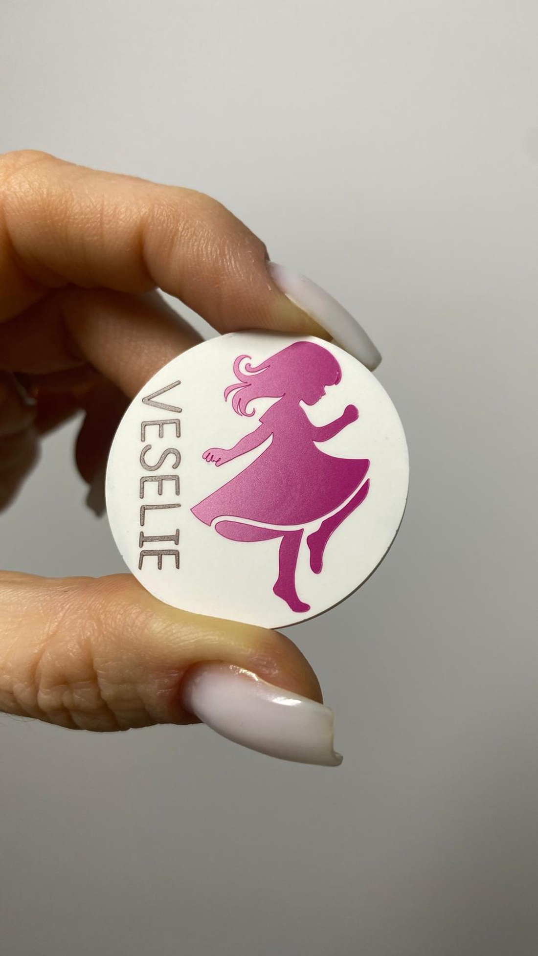 Mărțișor broșă - VESELIE - bijuterii - mărțișor - Artynos.ro