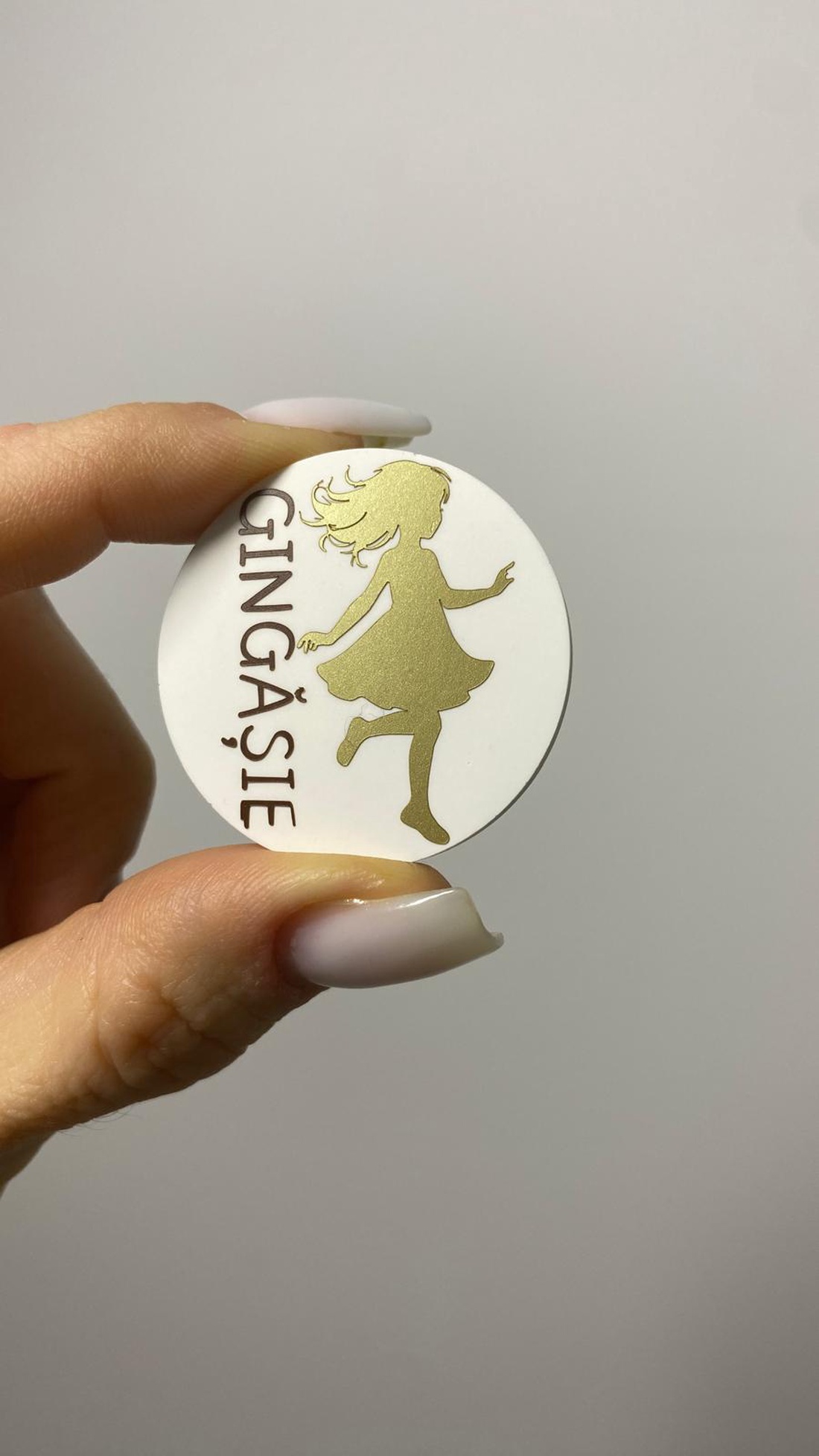 Mărțișor broșă - GINGĂȘIE - bijuterii - mărțișor - Artynos.ro