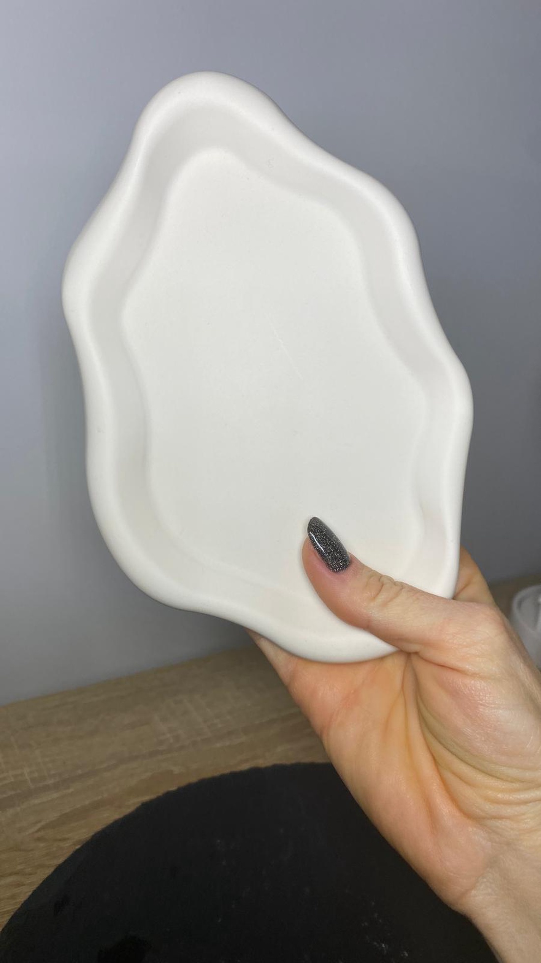 Tavă ovală decorativă - formă asimetrică - casă & stil de viață - decorațiuni de casă - decorațiuni de masă și rafturi - decorațiuni de masă - Artynos.ro