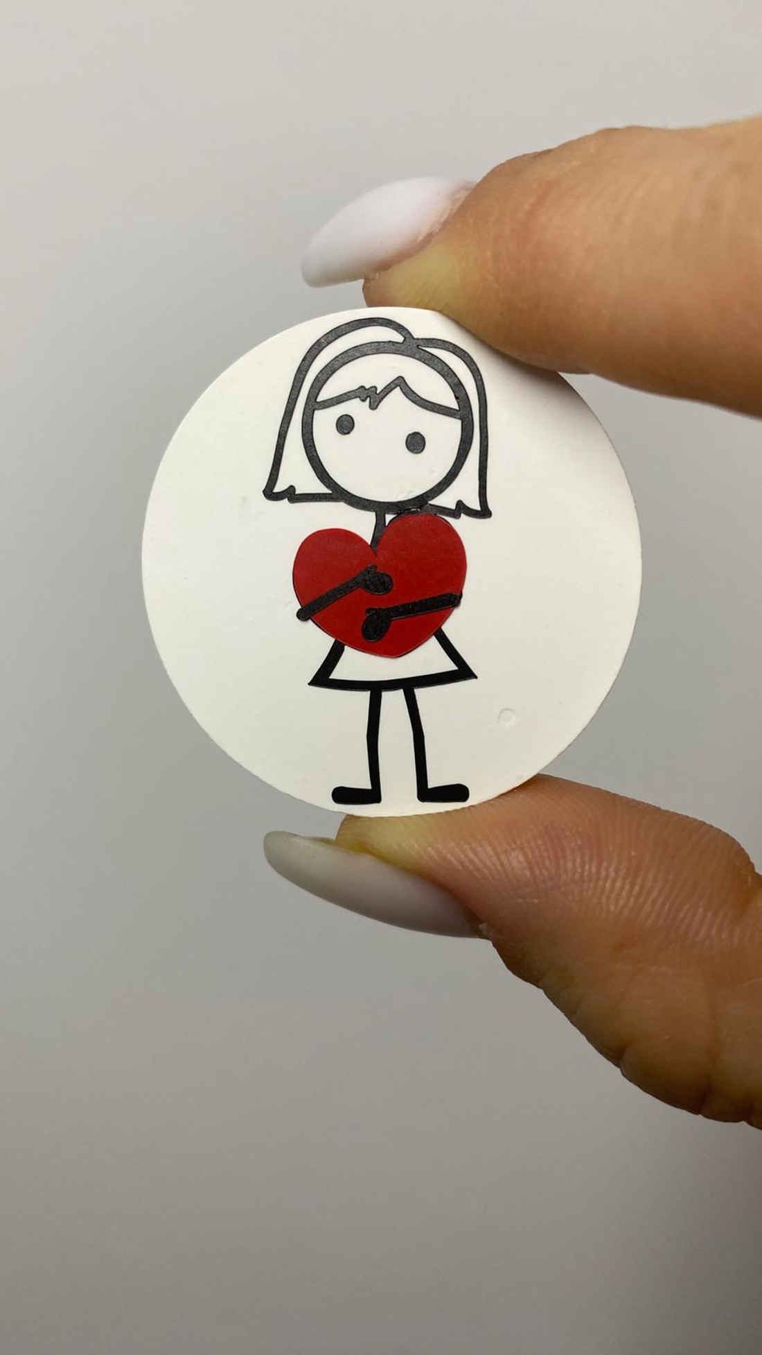 Mărțișor broșă - 3.5 cm - Heartful Hug - bijuterii - mărțișor - Artynos.ro