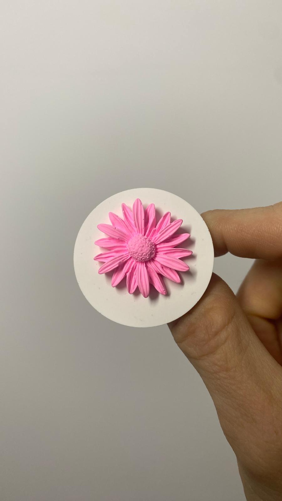 Mărțișor broșă - 3.5 cm - floare roz - bijuterii - mărțișor - Artynos.ro