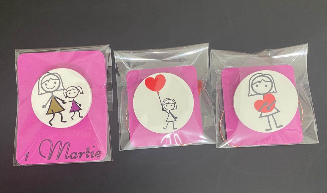 Mărțișor broșă - Fetele, mândrele - bijuterii - mărțișor - Artynos.ro