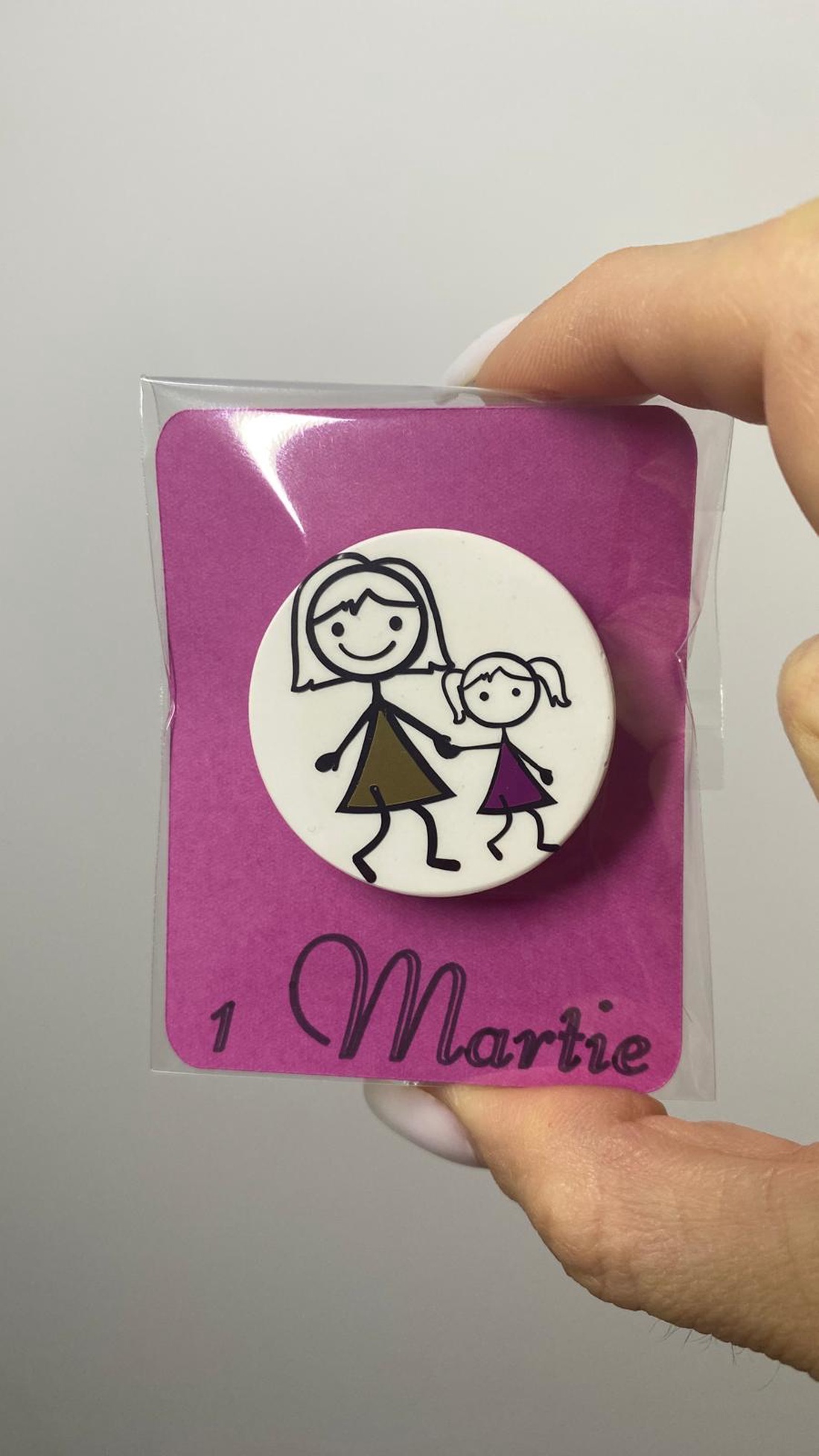 Mărțișor broșă - Fetele, mândrele - bijuterii - mărțișor - Artynos.ro