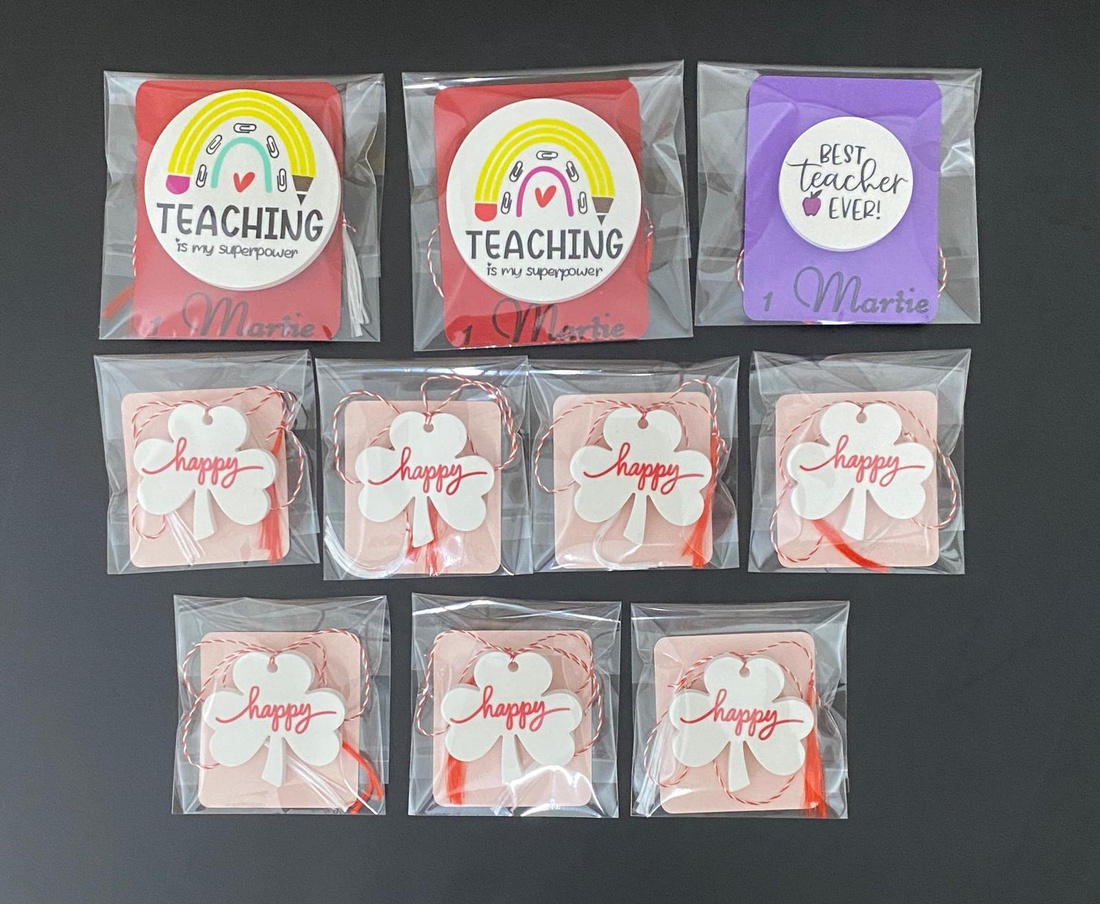 Broșă - Best Teacher Ever - bijuterii - broșe - Artynos.ro