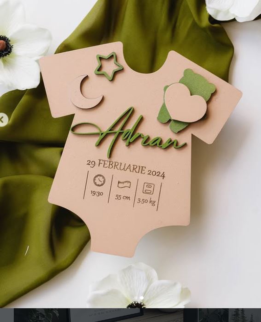 Semn personalizat cu datele bebelușului - jucării și echipamente pentru copii - cadouri baby shower - Artynos.ro