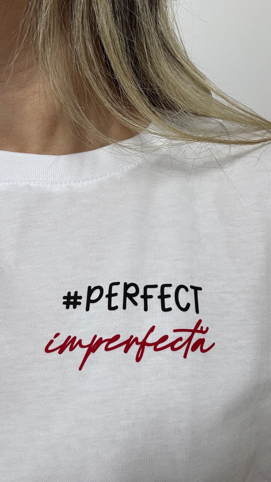 Tricou personalizat pentru femei � cu mesajul care te reprezinta - îmbrăcăminte și modă - haine damă - tricou și top de damă - Artynos.ro