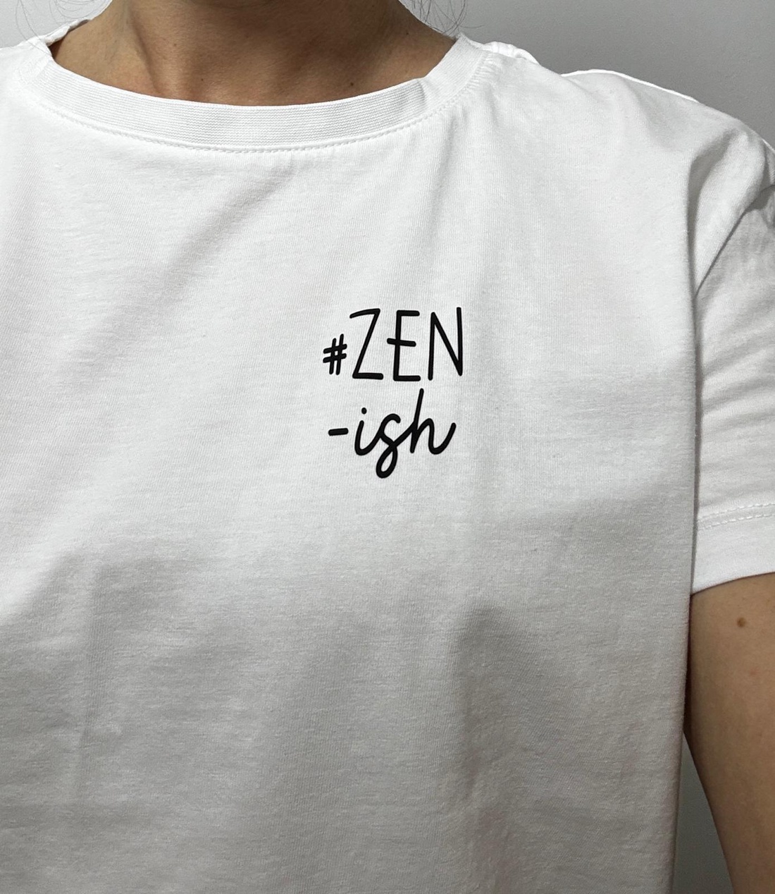 Tricou personalizat pentru femei � cu mesajul care te reprezinta - îmbrăcăminte și modă - haine damă - tricou și top de damă - Artynos.ro