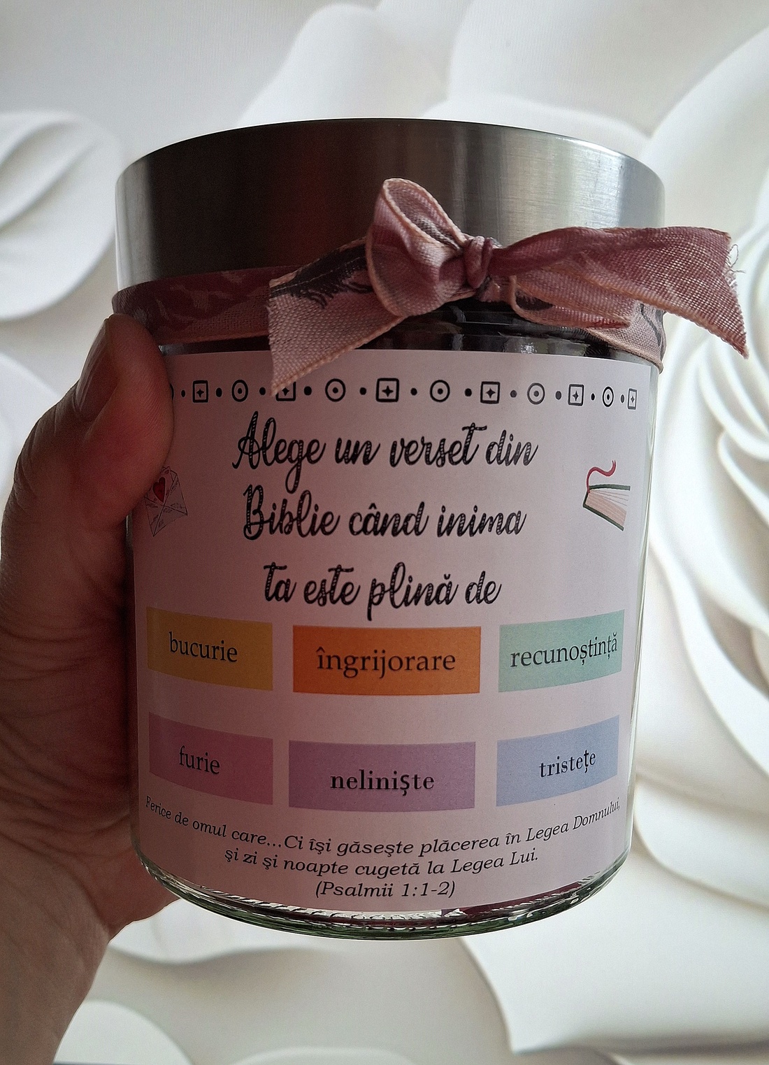 Versuri Biblice Cu Coduri De Culoare I. - casă & stil de viață - accesorii pentru decorat casa - decorațiuni de masă și decorațiuni pentru rafturi - decorațiuni de masă - Artynos.ro Versuri Biblice Cu Coduri De Culoare I. - casă & stil de viață - accesorii pentru decorat casa - decorațiuni de masă și decorațiuni pentru rafturi - decorațiuni de masă - Artynos.ro