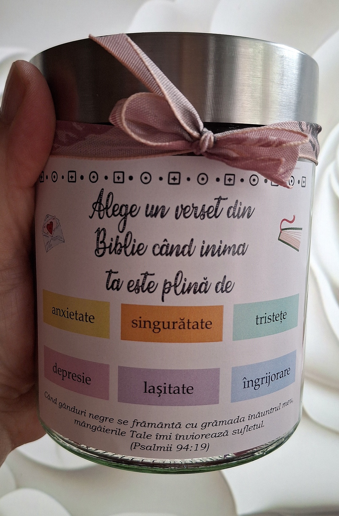 Versuri Biblice Cu Coduri De Culoare II. - casă & stil de viață - accesorii pentru decorat casa - decorațiuni de masă și decorațiuni pentru rafturi - decorațiuni de masă - Artynos.ro Versuri Biblice Cu Coduri De Culoare II. - casă & stil de viață - accesorii pentru decorat casa - decorațiuni de masă și decorațiuni pentru rafturi - decorațiuni de masă - Artynos.ro