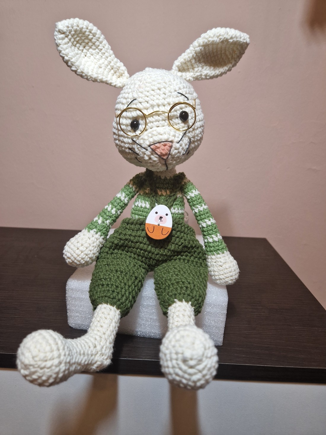 Iepuraș croșetat - jucării și echipamente pentru copii - plușuri - iepure de pluș - Artynos.ro