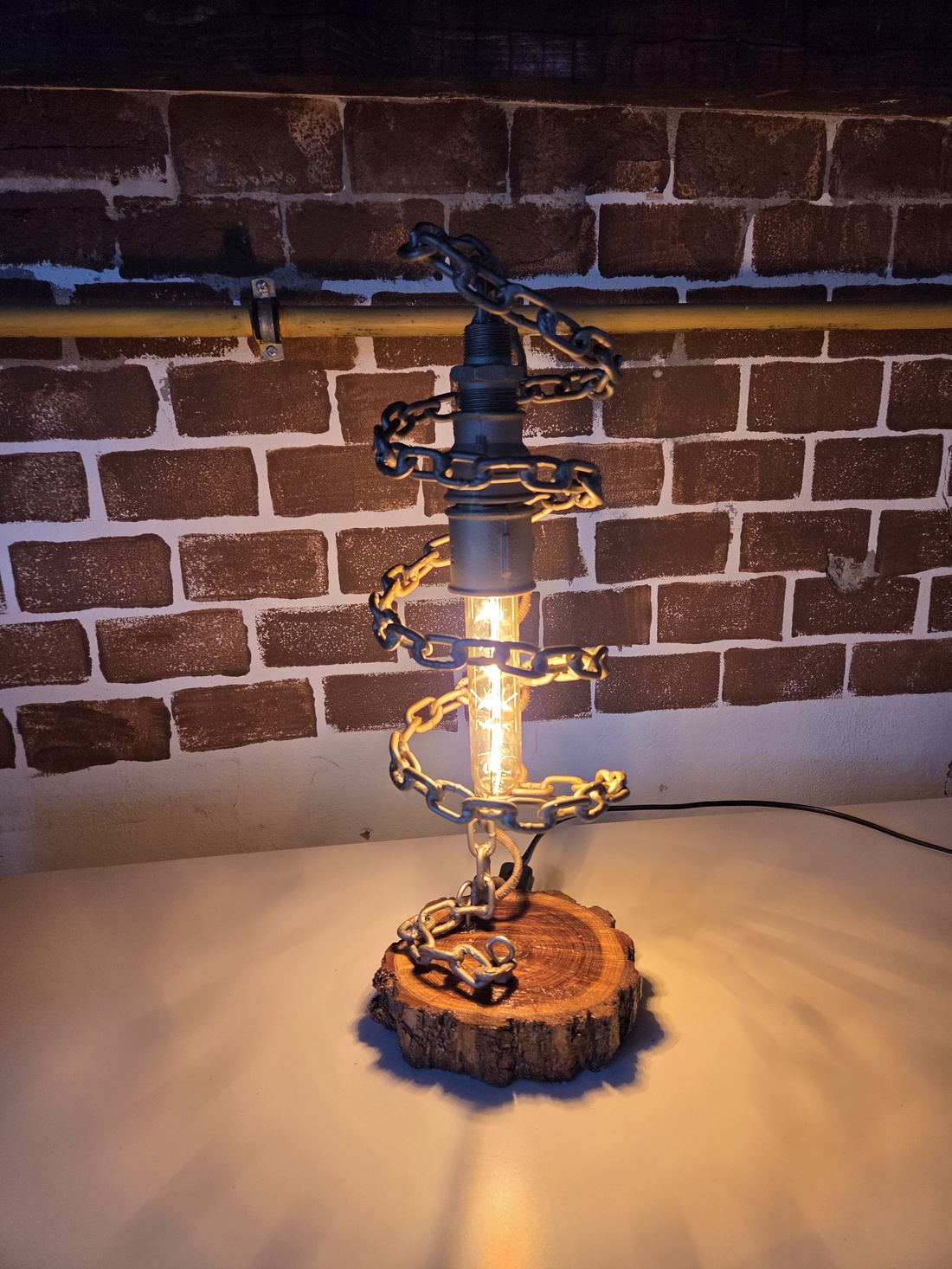 Lampa Artizanala aspect industrial - casă & stil de viață - lămpi și corpuri de iluminat - lampă de ambianță - Artynos.ro