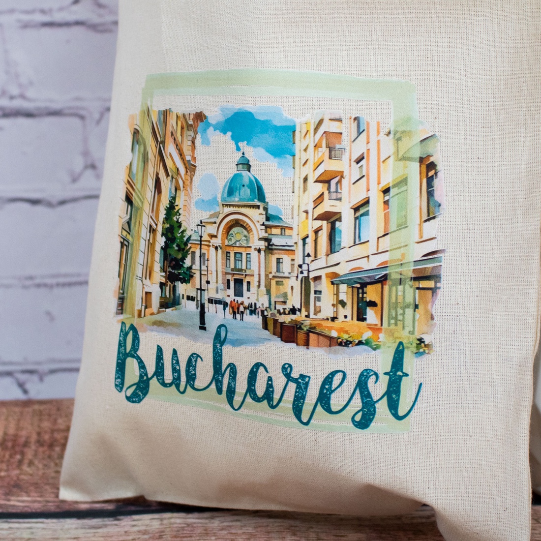Sacosa din bumbac, suvenir, Palatul CEC Bucuresti (vedere din Centrul Vechi), dimensiune 22 x 26 cm - genți și portofele - geantă pentru cumpărături - totebaguri - Artynos.ro