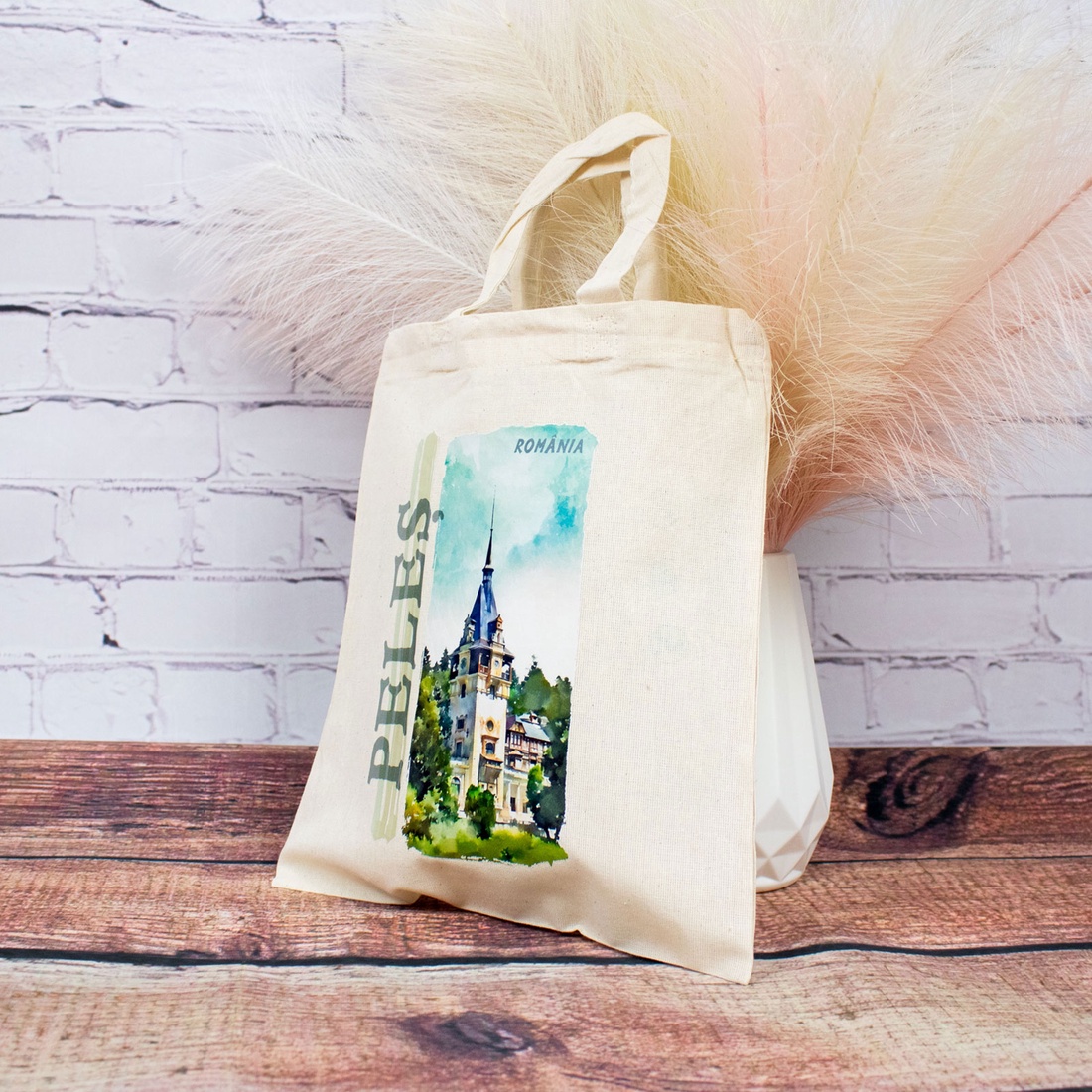 Sacosa din bumbac, suvenir, Castelul Peles, dimensiune 22 x 26 cm - genți și portofele - geantă pentru cumpărături - totebaguri - Artynos.ro