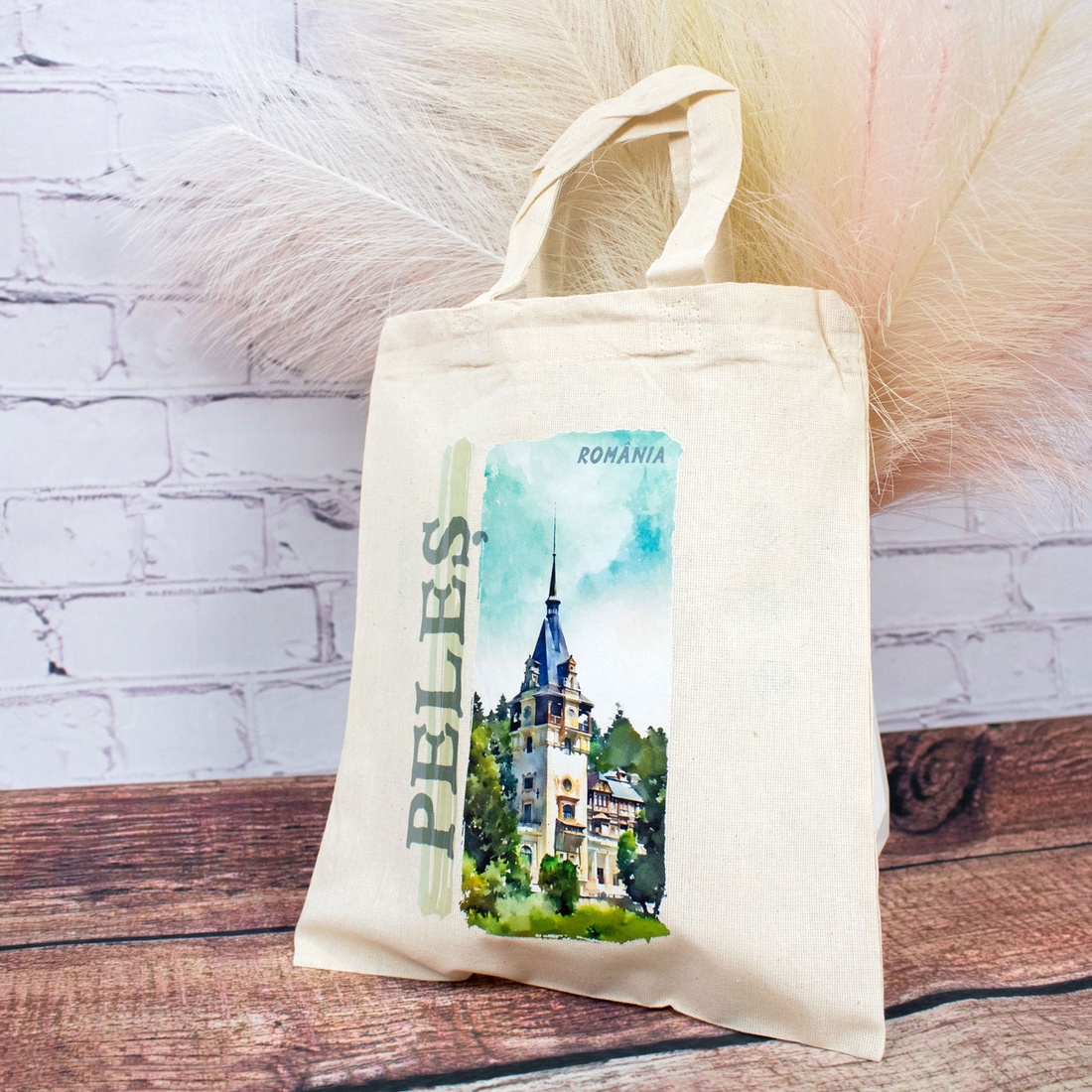 Sacosa din bumbac, suvenir, Castelul Peles, dimensiune 22 x 26 cm - genți și portofele - geantă pentru cumpărături - totebaguri - Artynos.ro