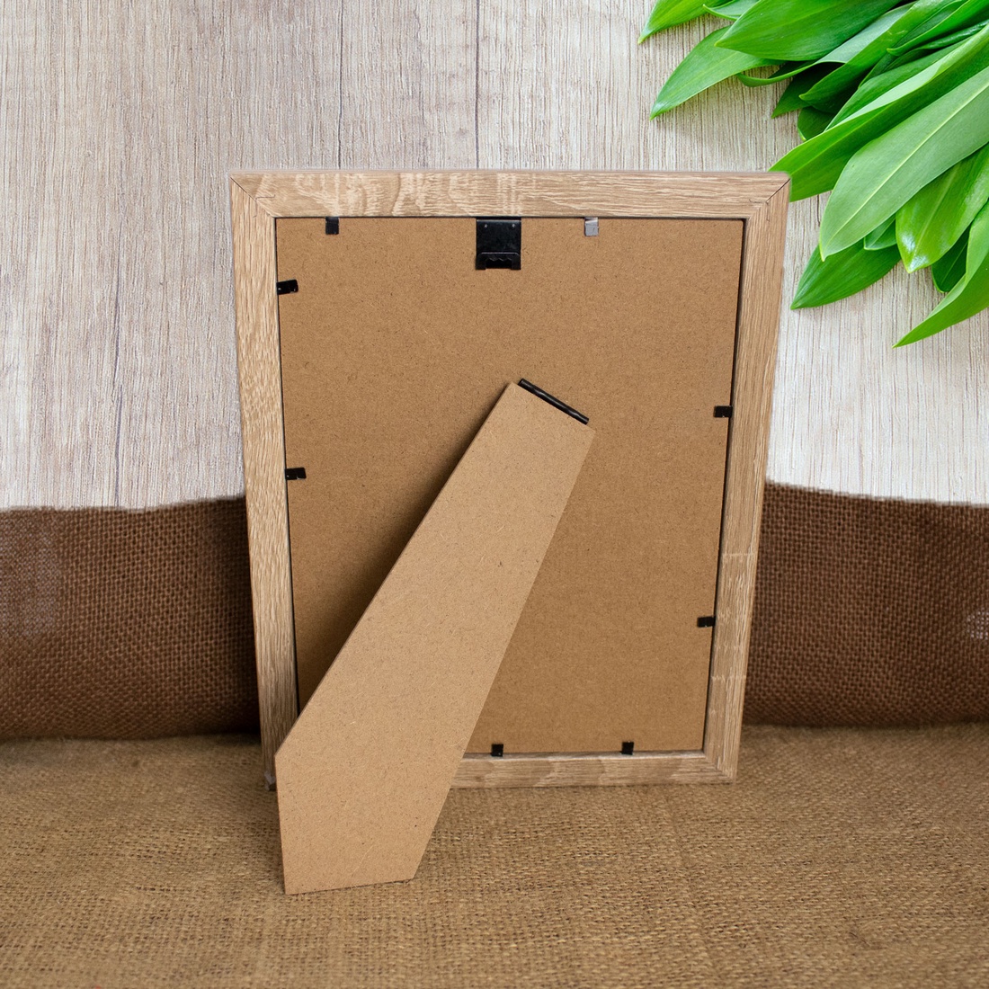 Tablou suvenir din lemn, gravat, Mihai I al Romaniei, dimensiune 15/20 cm, rama inclusa - casă & stil de viață - decorațiuni de casă - picturi murale - artă de perete din lemn - Artynos.ro