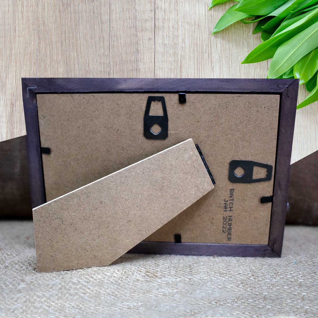 Tablou suvenir din lemn, gravat, Palatul Vulturul Negru, dimensiune 10 x15 cm, rama inclusa - casă & stil de viață - decorațiuni de casă - picturi murale - artă de perete din lemn - Artynos.ro