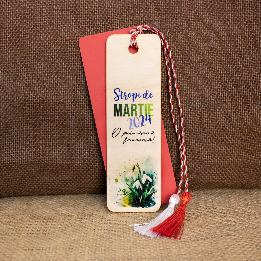 Martisor din lemn, semn de carte, personalizat Stropi de MARTIE - bijuterii - mărțișor - Artynos.ro