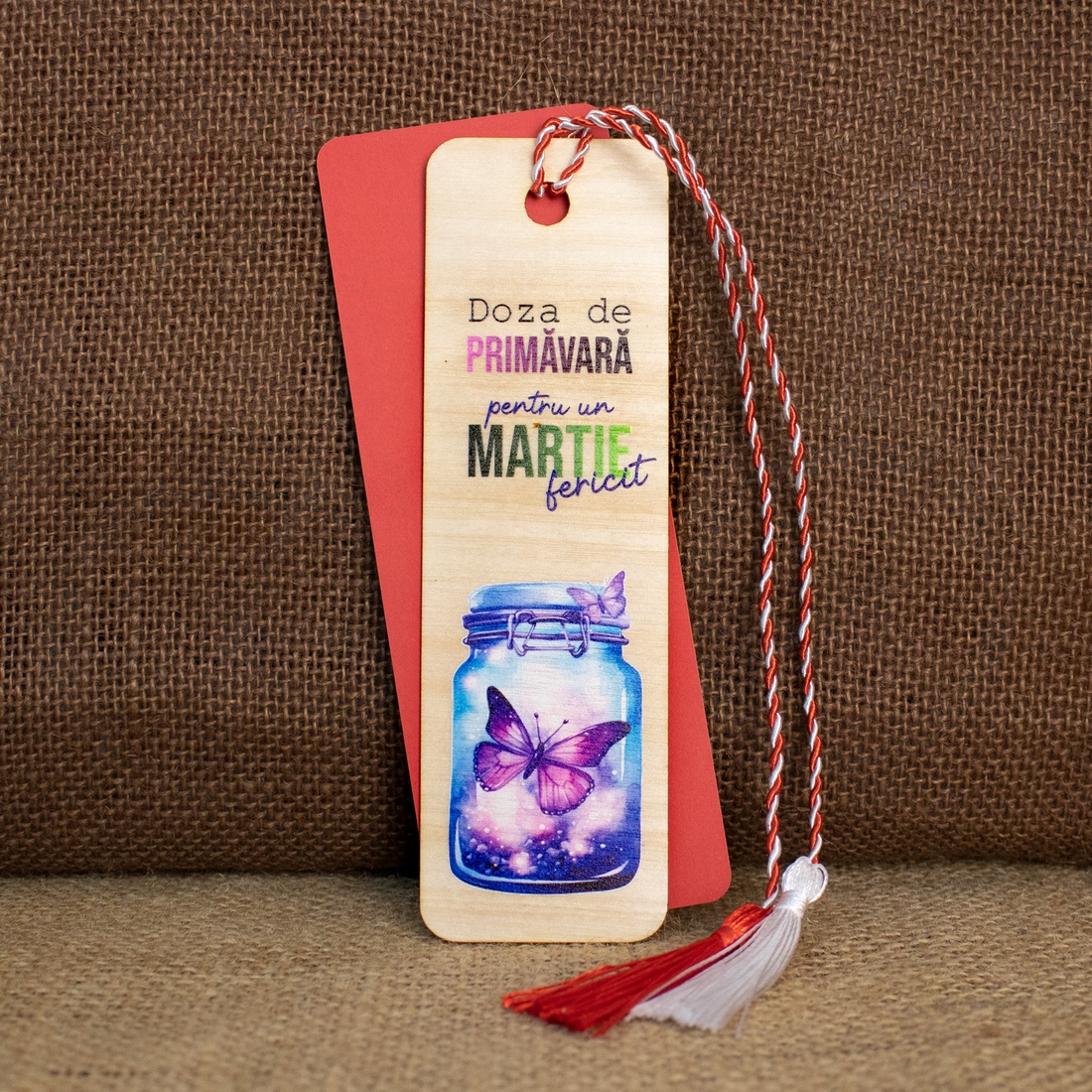 Martisor din lemn, semn de carte, personalizat Doza de PRIMAVARA - bijuterii - mărțișor - Artynos.ro
