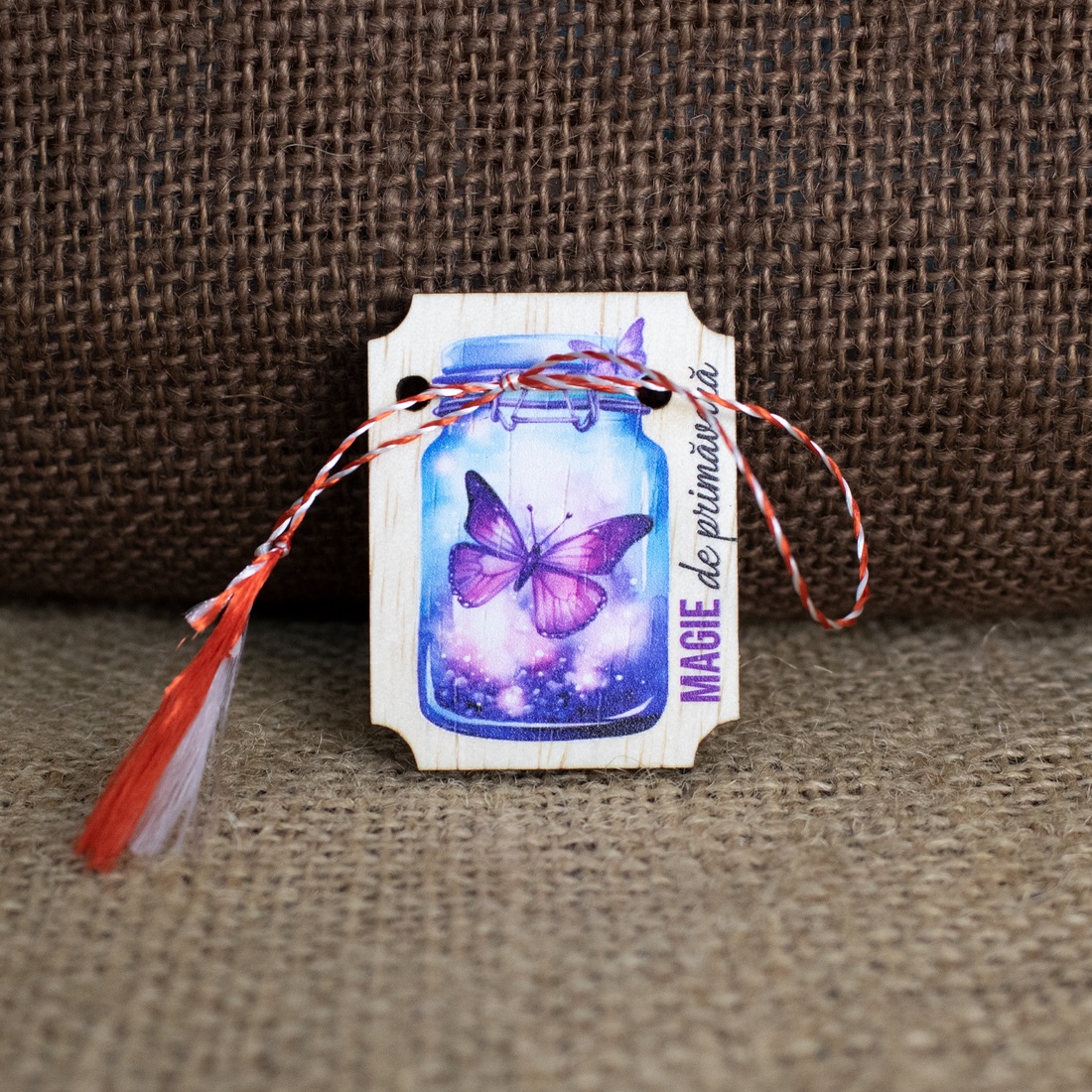 Martisor din lemn, Magie de primavara - bijuterii - mărțișor - Artynos.ro