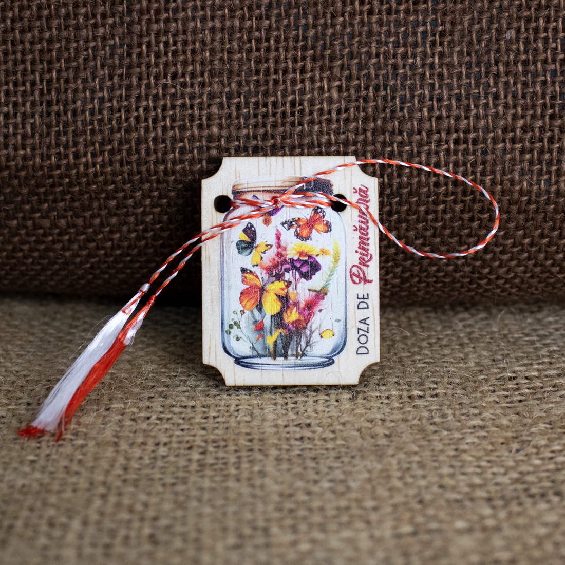 Martisor din lemn, Doza de primavara - bijuterii - mărțișor - Artynos.ro