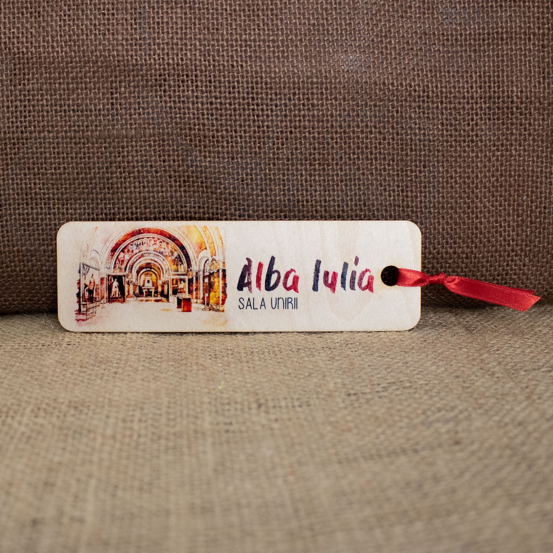Semn de carte suvenir din lemn, color vintage, Sala Unirii, Alba Iulia - cărți și creații cu tematică muzicală, cadouri - semn de carte - Artynos.ro