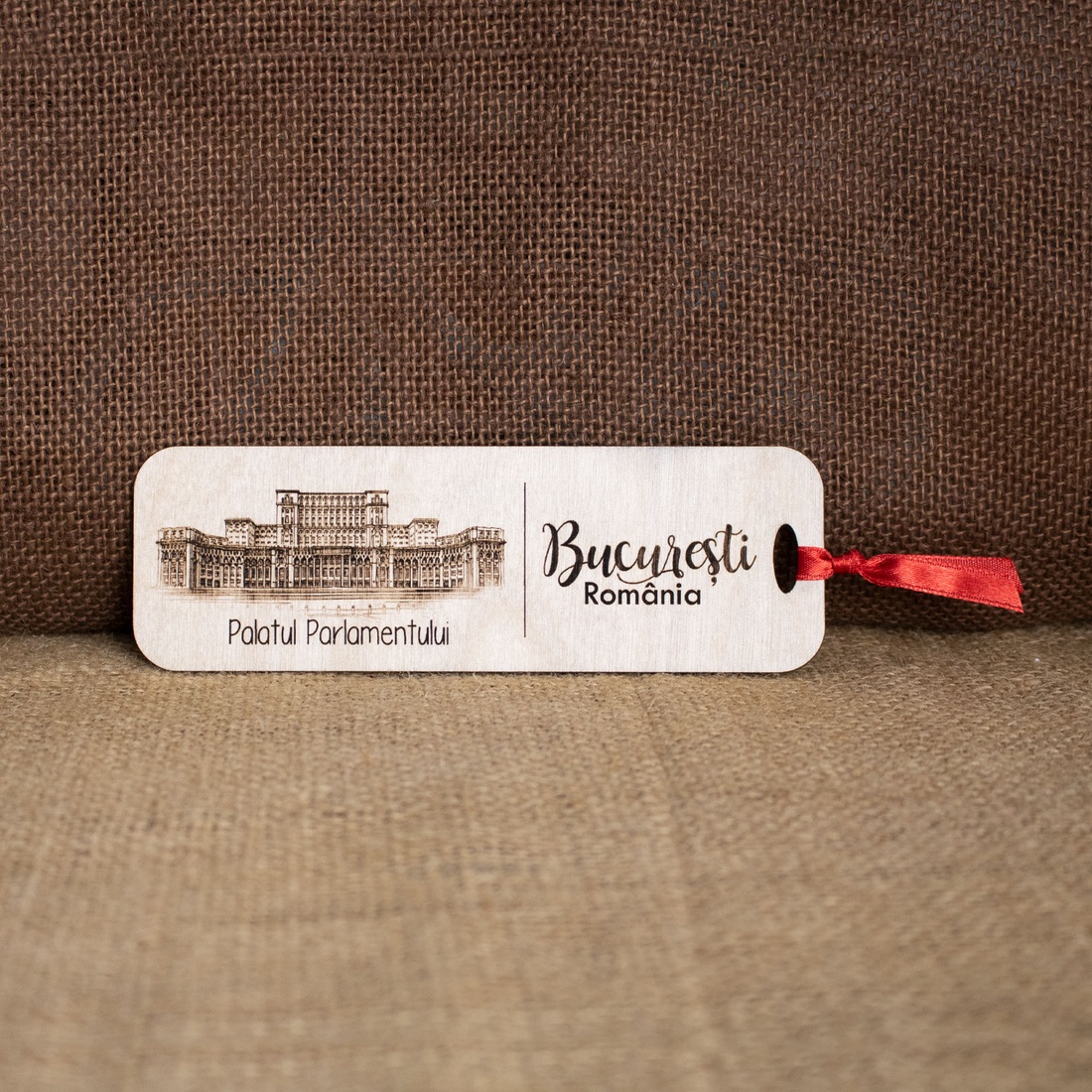 Semn de carte suvenir, Din Lemn, Gravat �Palatul Parlamentului Bucuresti  - cărți și creații cu tematică muzicală, cadouri - semn de carte - Artynos.ro