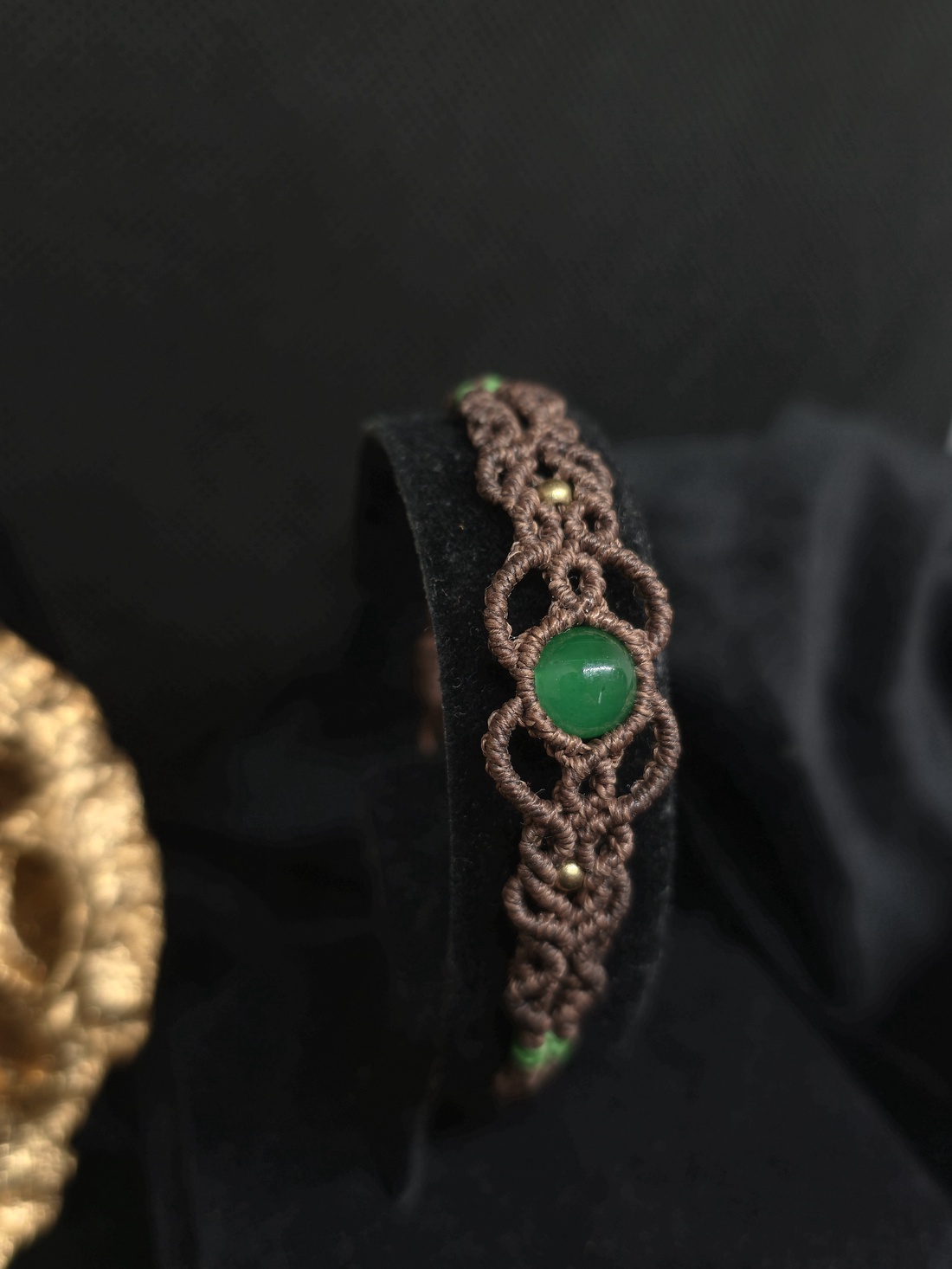 Bratara macrame cu piatra de agat - bijuterii - brățări - brățări împletite - Artynos.ro