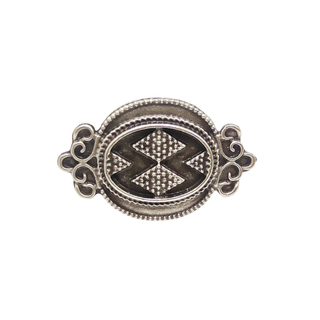 Inel zamac, design oval si margini ornate, Inz100 - bijuterii - inele - inele cu figurine - Artynos.ro Inel zamac, design oval si margini ornate, Inz100 - bijuterii - inele - inele cu figurine - Artynos.ro