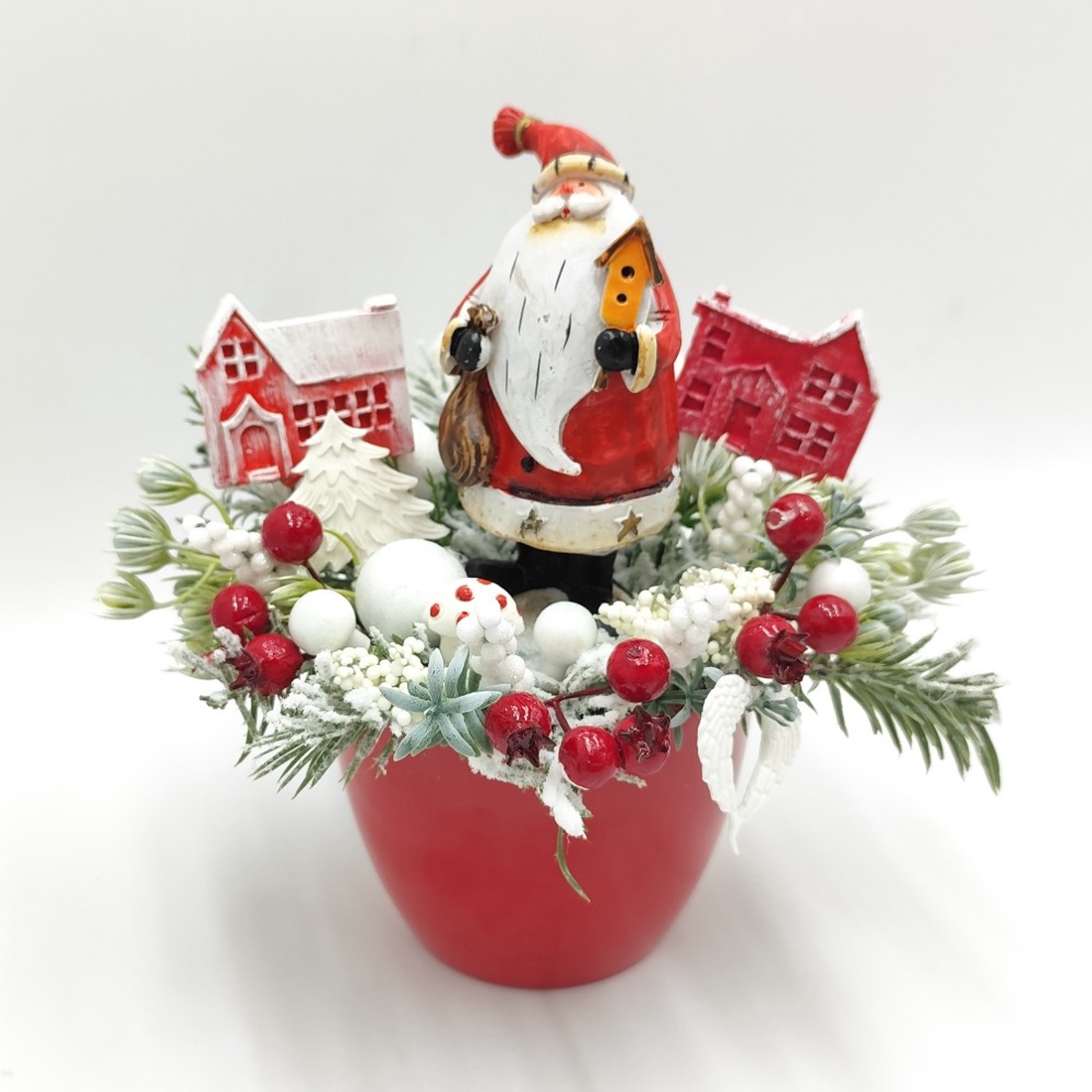 Aranjament decorativ de Craciun cu mos si casute, 4541 - crăciun - decorațiuni de crăciun de casă - decor pentru masă de crăciun - Artynos.ro