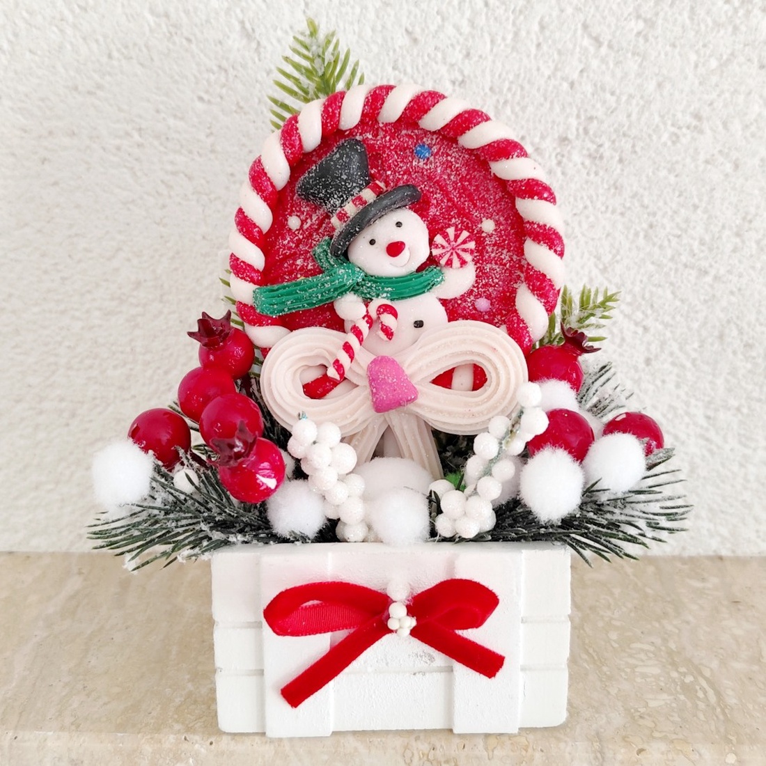 Aranjament mic de Craciun cu acadea cu om de zapada, 45531 - crăciun - decorațiuni de crăciun de casă - decor pentru masă de crăciun - Artynos.ro
