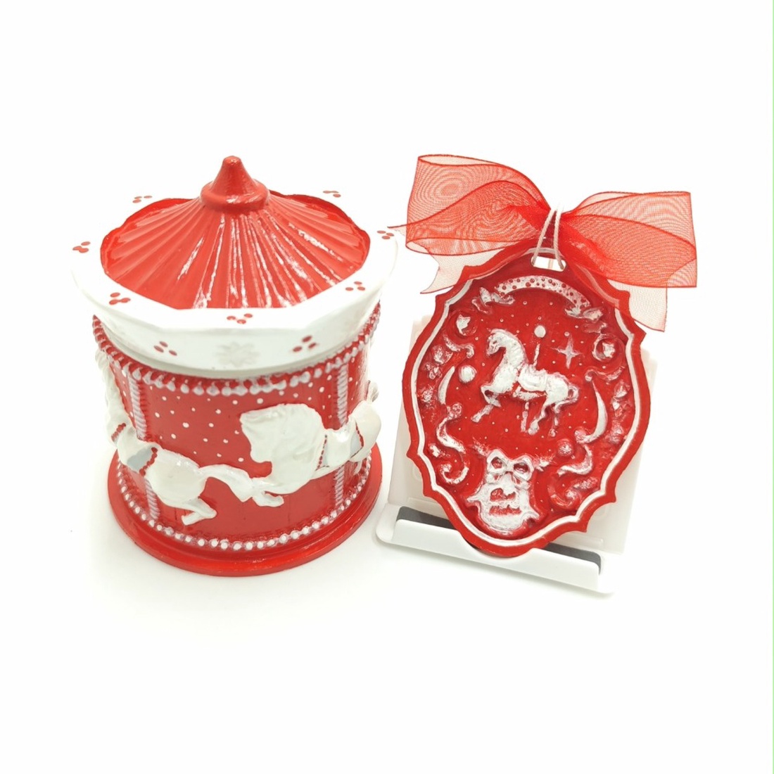 Set decorativ de Craciun pictat manual, carusel rosu alb, 4556 - crăciun - decorațiuni de crăciun de casă - decor pentru masă de crăciun - Artynos.ro