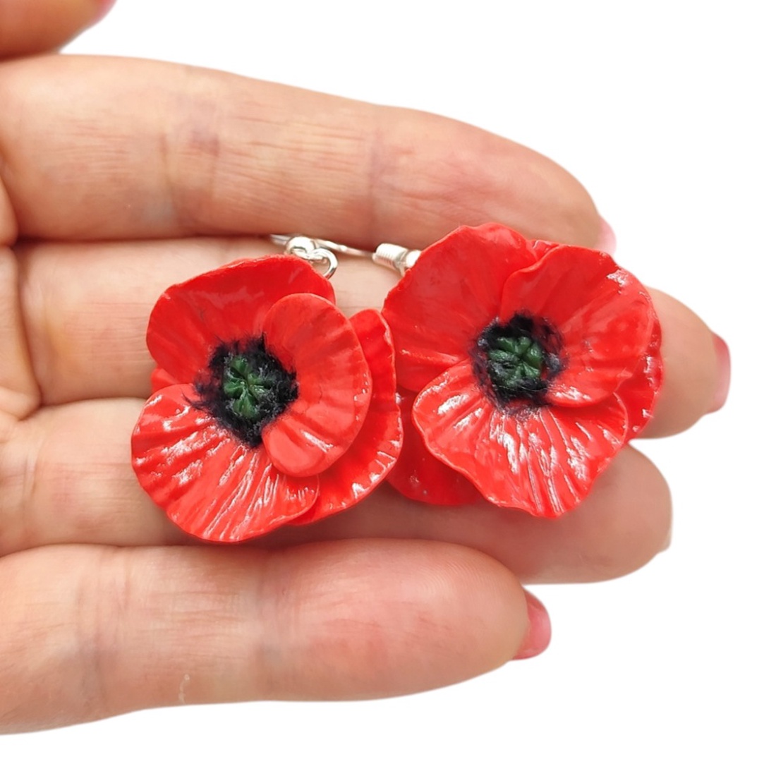 Cercei handmade din fimo, maci rosii, 4702 - bijuterii - cercei - cercei din rășină - Artynos.ro