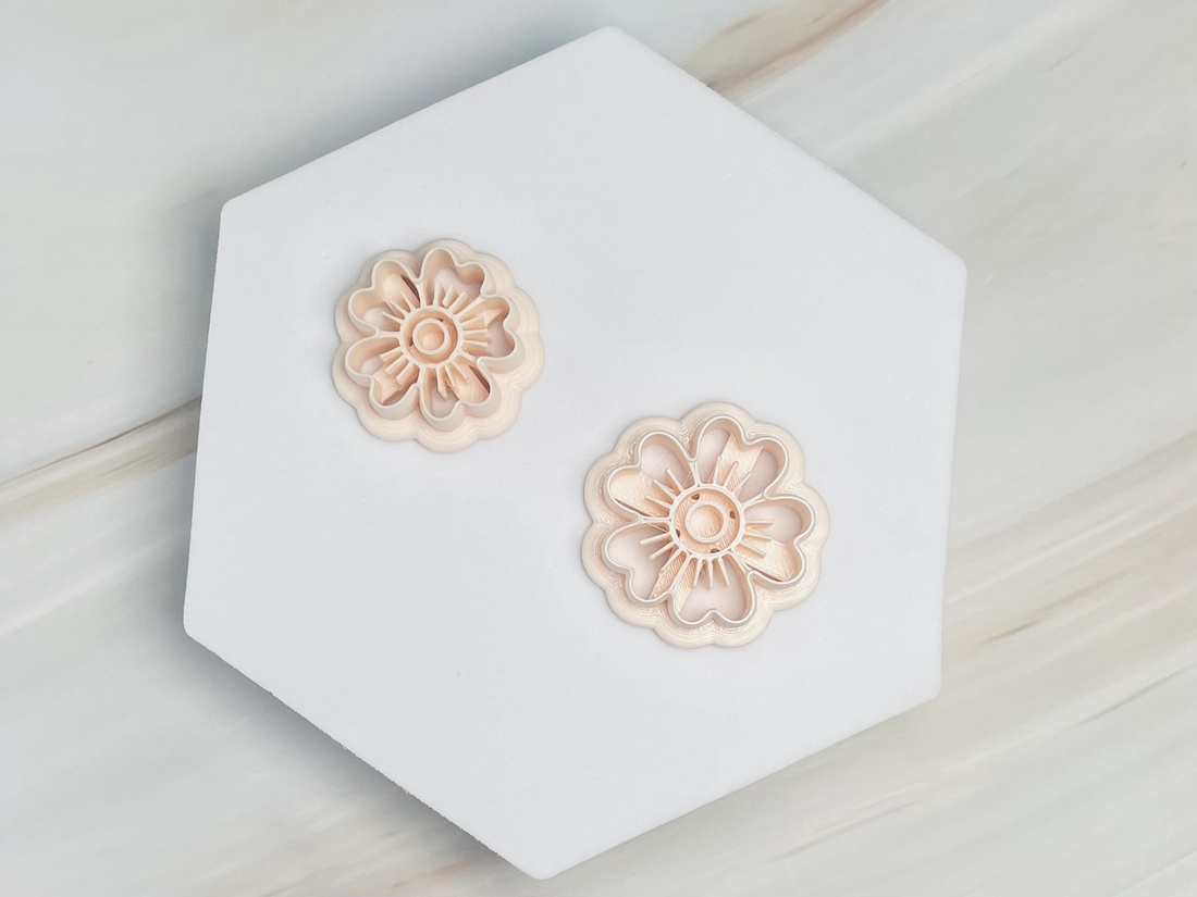 Decupator / Cutter floral lut polimeric #0054 - accessorii și unelte - unelte, instrumente - unelte de tăiere - Artynos.ro