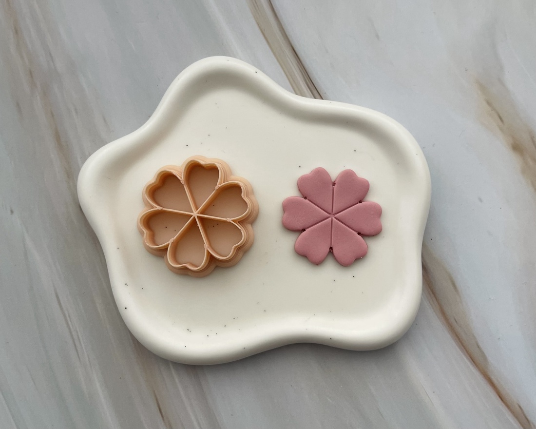 Decupator / Cutter floral lut polimeric #0290 - accessorii și unelte - unelte, instrumente - unelte de tăiere - Artynos.ro