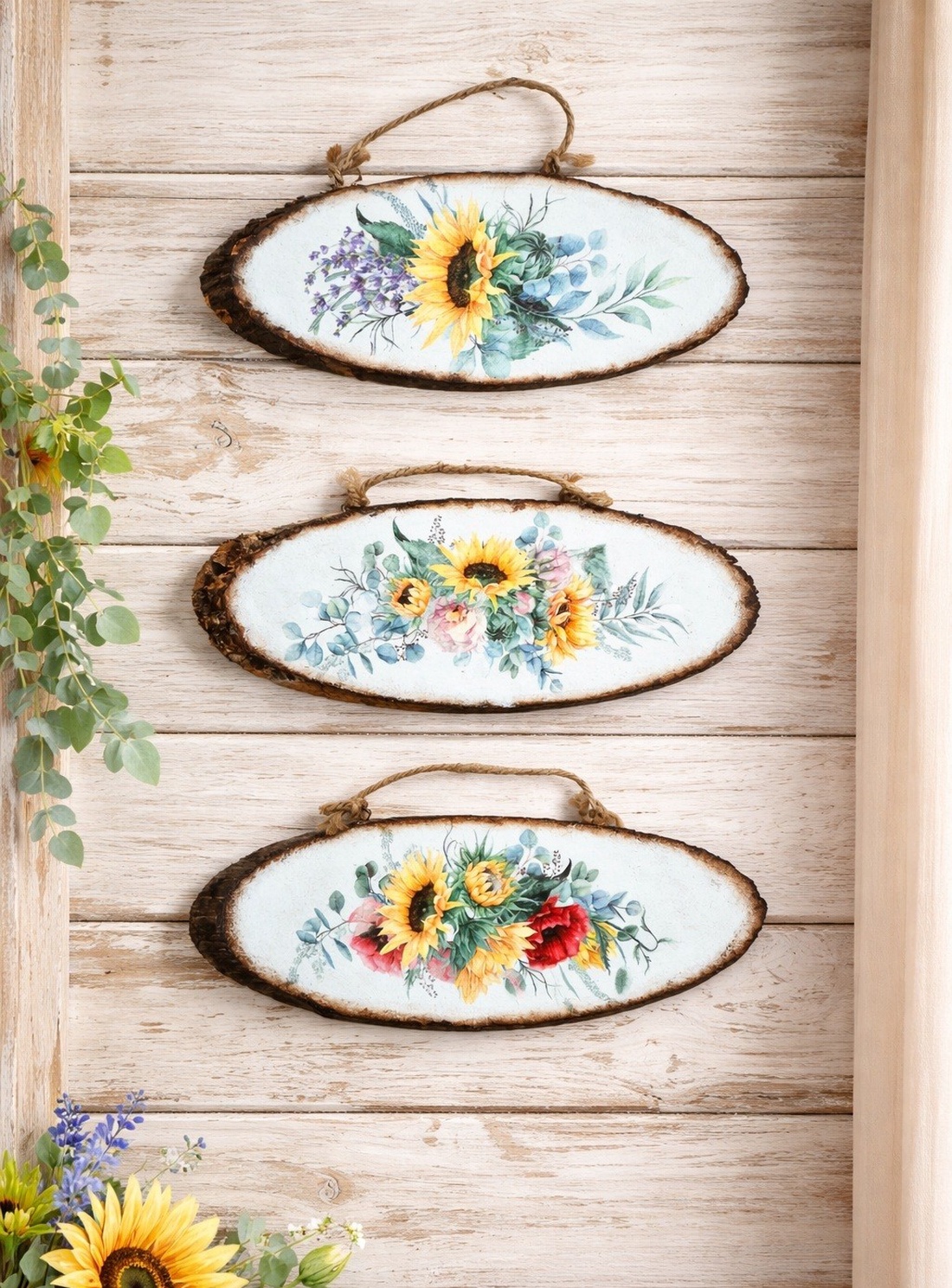 Set de tablouri pe felii de lemn cu buchete de floarea soarelui, maci, bujori, lavanda 131137 - casă & stil de viață - decorațiuni de casă - decorațiuni de pereți - decorațiuni suspendate - Artynos.ro