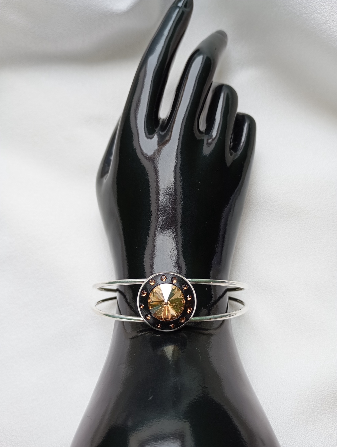 Bratara reglabila cu cristale Swarovski - bijuterii - brățări - brățări din mărgele - Artynos.ro