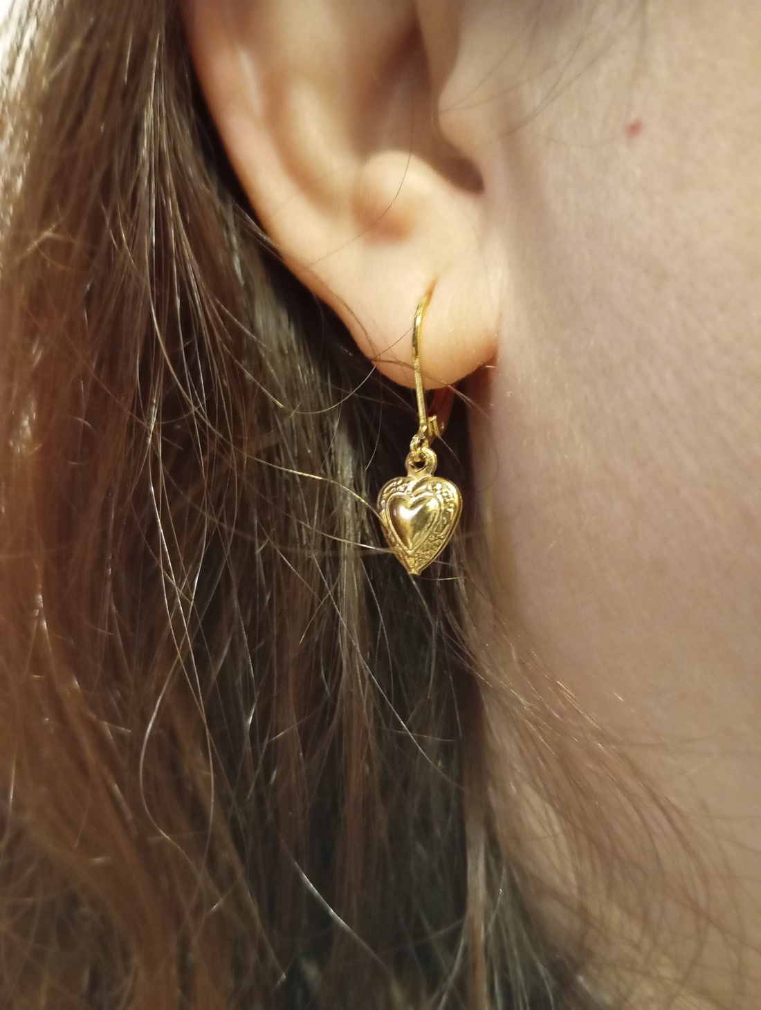 Martisor deosebit, cercei placati cu aur si felicitare embosata - bijuterii - cercei - cercei din mărgele - Artynos.ro