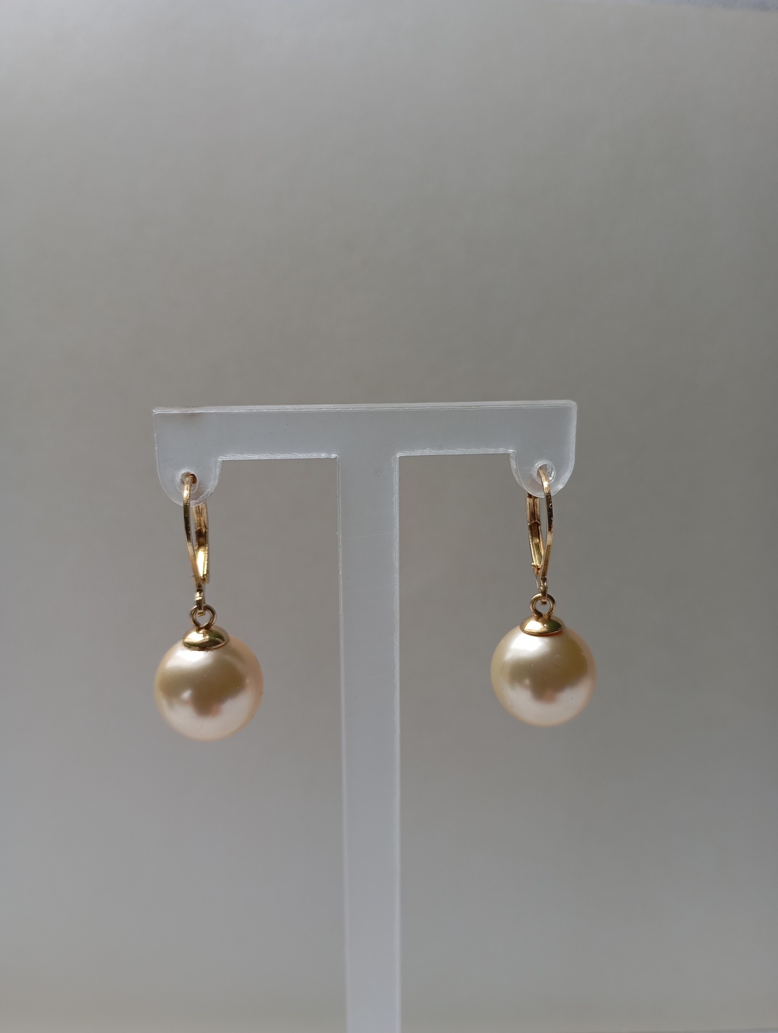 Cercei cu perle Swarovski 12mm si tortite placate cu aur 18K - bijuterii - cercei - cercei din mărgele - Artynos.ro