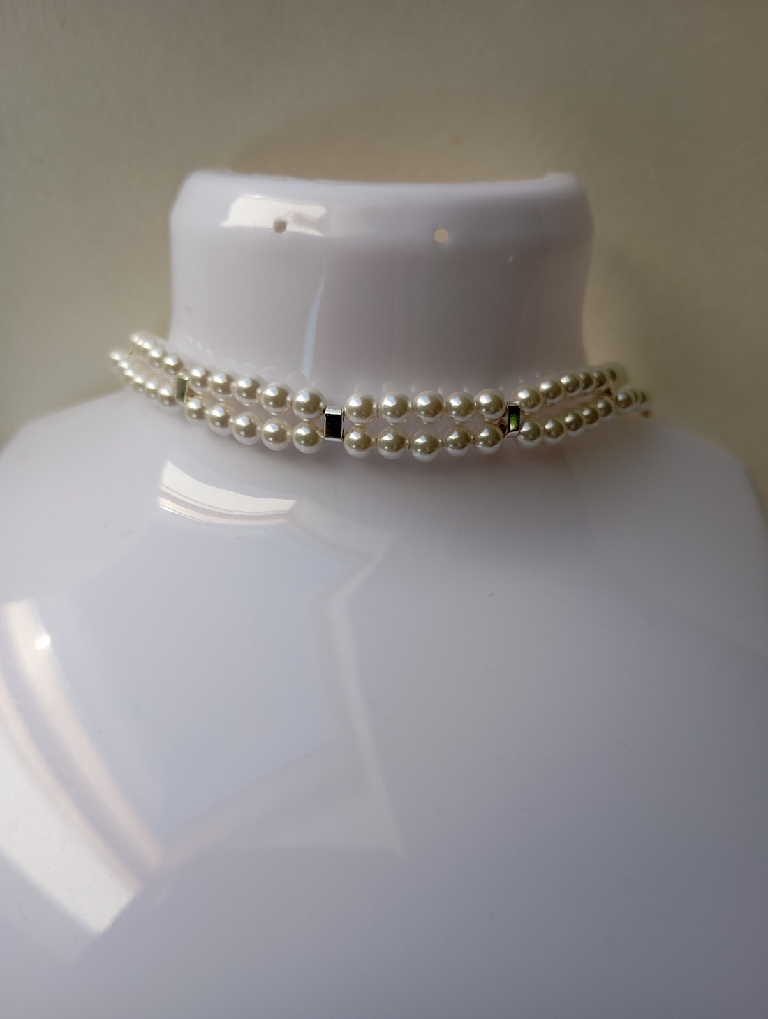 Set colier si cercei din scoica perlata si hematit placat cu argint 925 - bijuterii - coliere - coliere din pietre semiprețioase - Artynos.ro