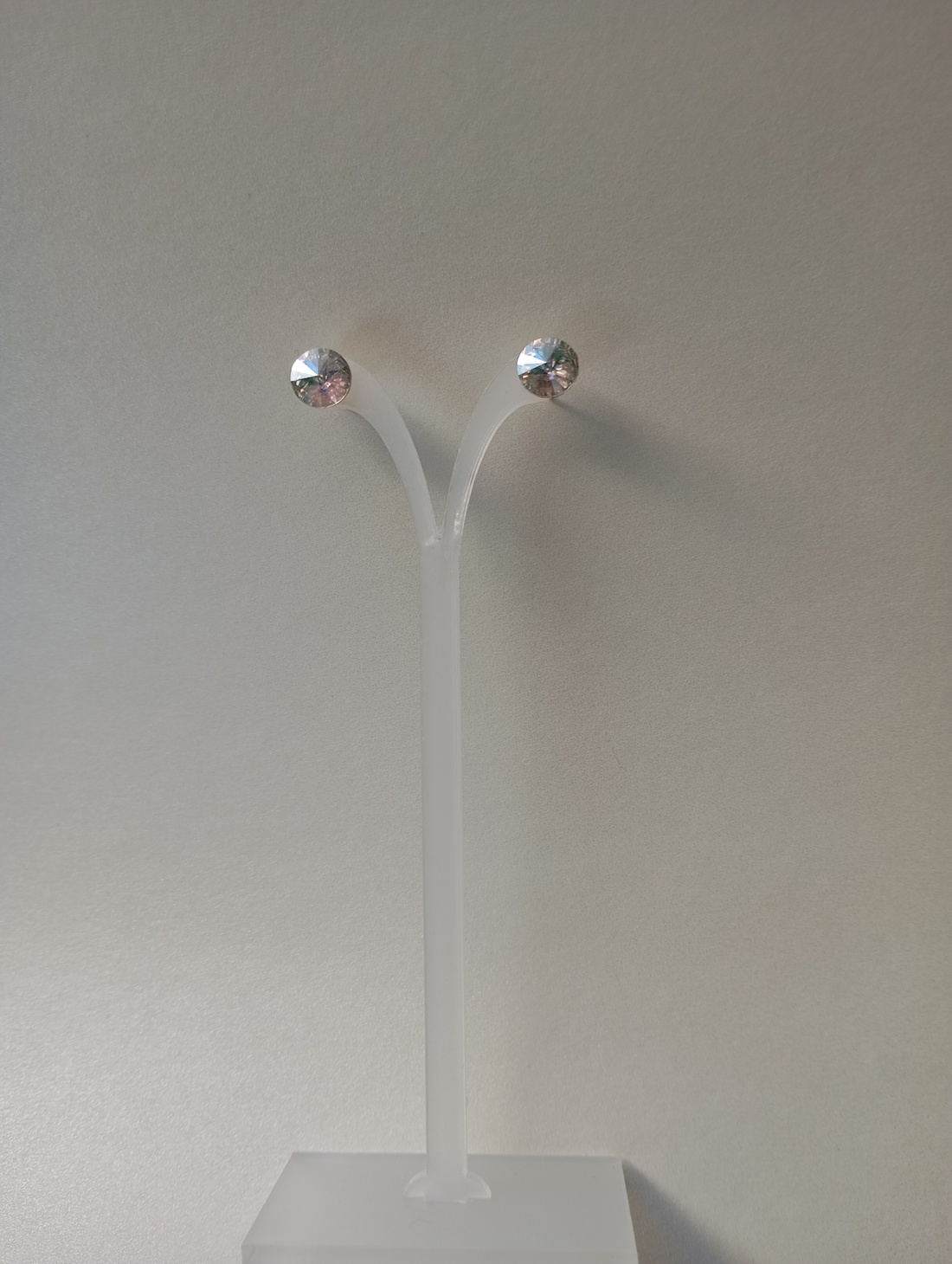 Cercei Swarovski Moonlight 8 mm si tortite aurii din otel inoxidabil - bijuterii - cercei - cercei din mărgele - Artynos.ro