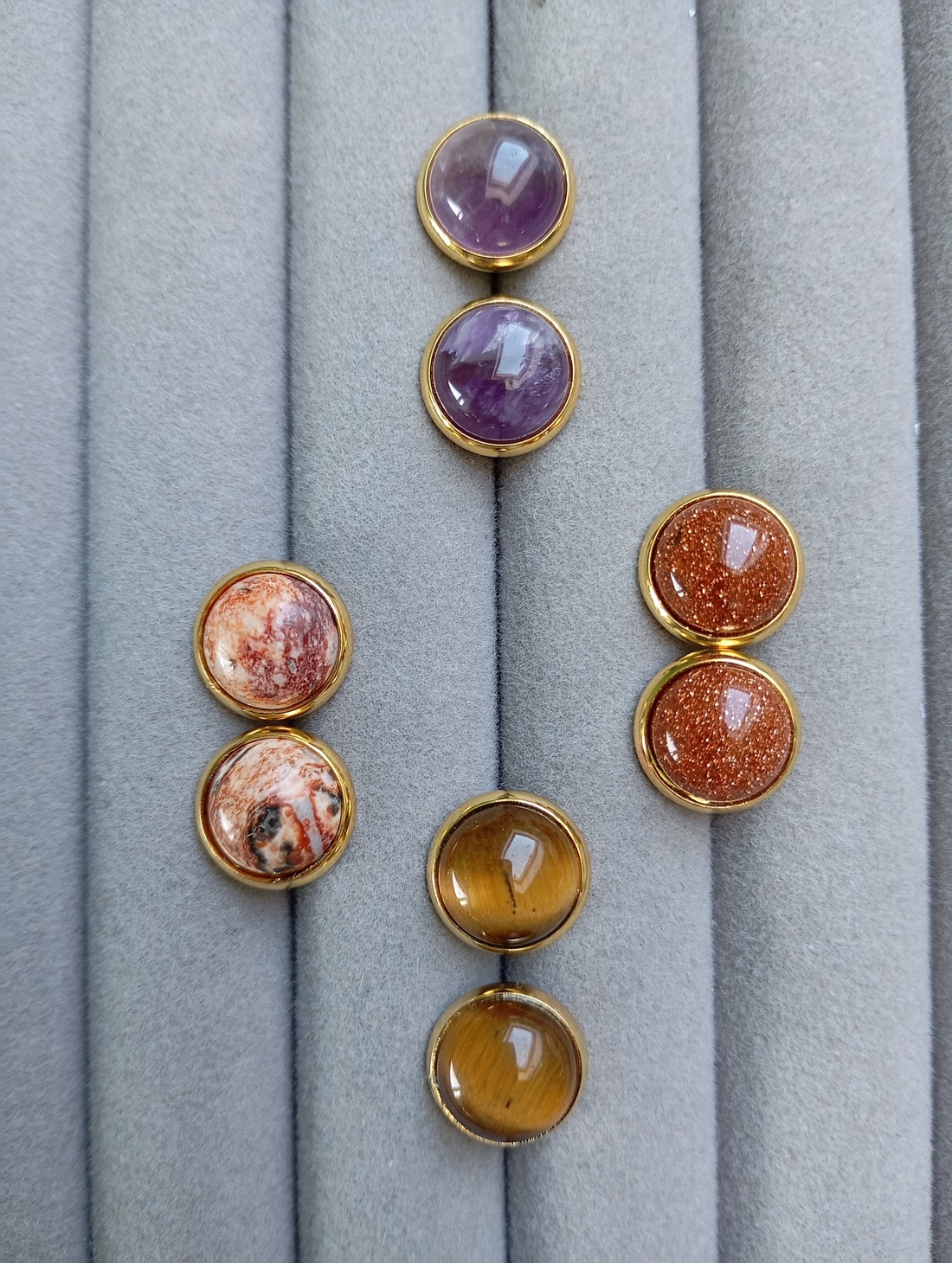 Set 4 perechi cercei semipretioase 10mm - bijuterii - cercei - cercei din pietre semiprețioase - Artynos.ro