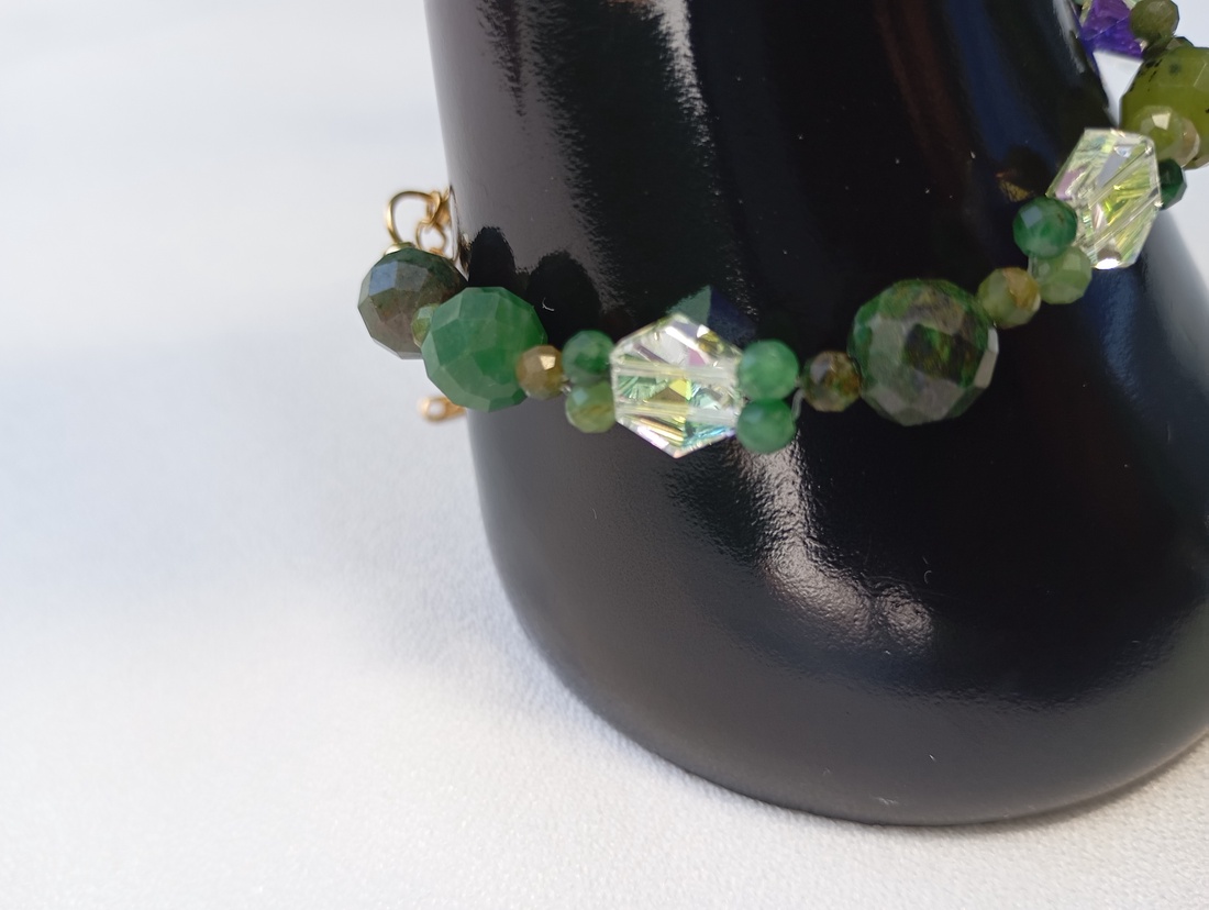 Bratara cu margele Smarald si Swarovski - bijuterii - brățări - brățări din pietre semiprețioase - Artynos.ro