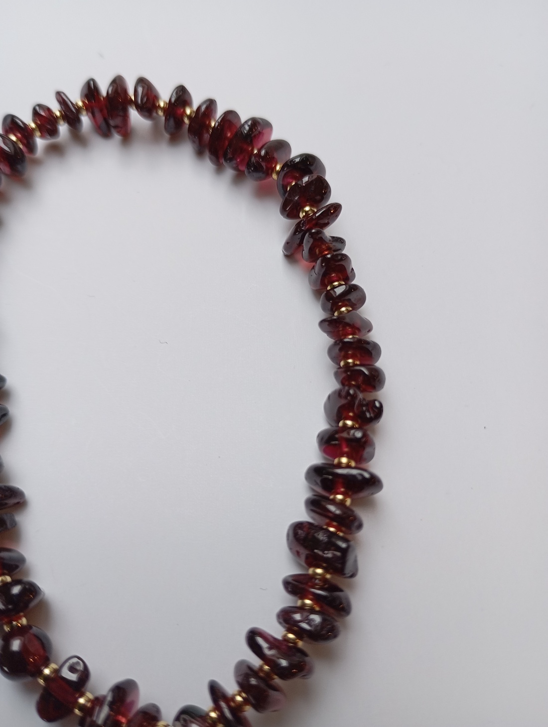 Set bijuterii Granat si accesorii placate cu aur 18K - bijuterii - seturi de bijuterii - Artynos.ro