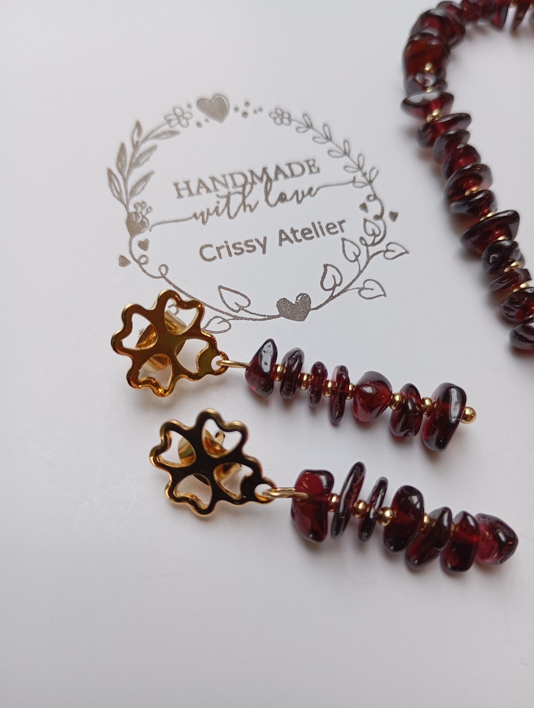 Set bijuterii Granat si accesorii placate cu aur 18K - bijuterii - seturi de bijuterii - Artynos.ro