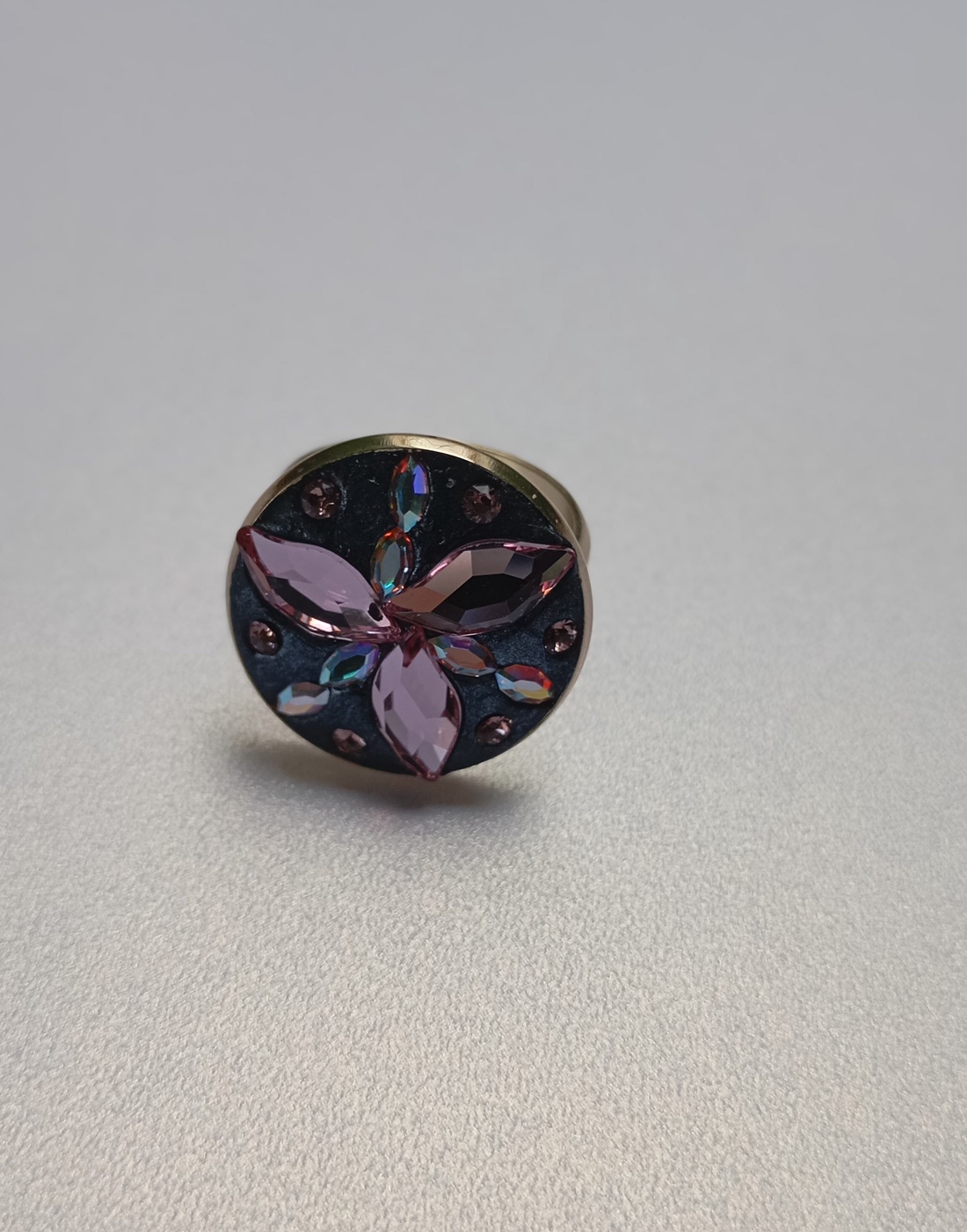Inel placat cu aur 18K si cristale Swarovski Light Rose, tineresc, delicat - bijuterii - inele - inele statement - Artynos.ro